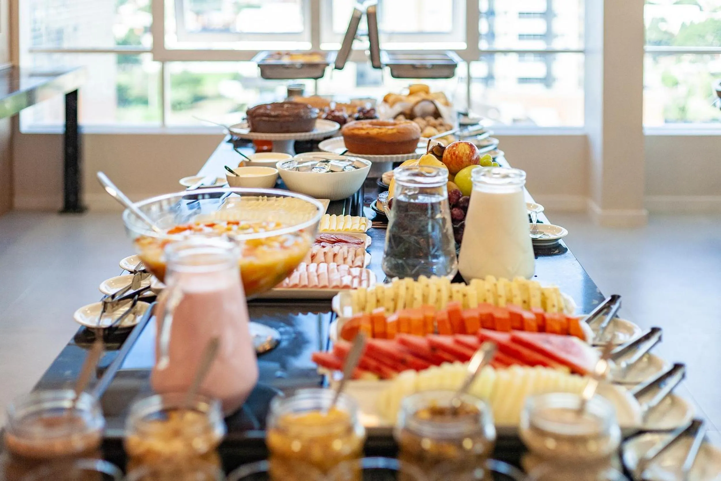 Breakfast in Tri Hotel Executive Osório