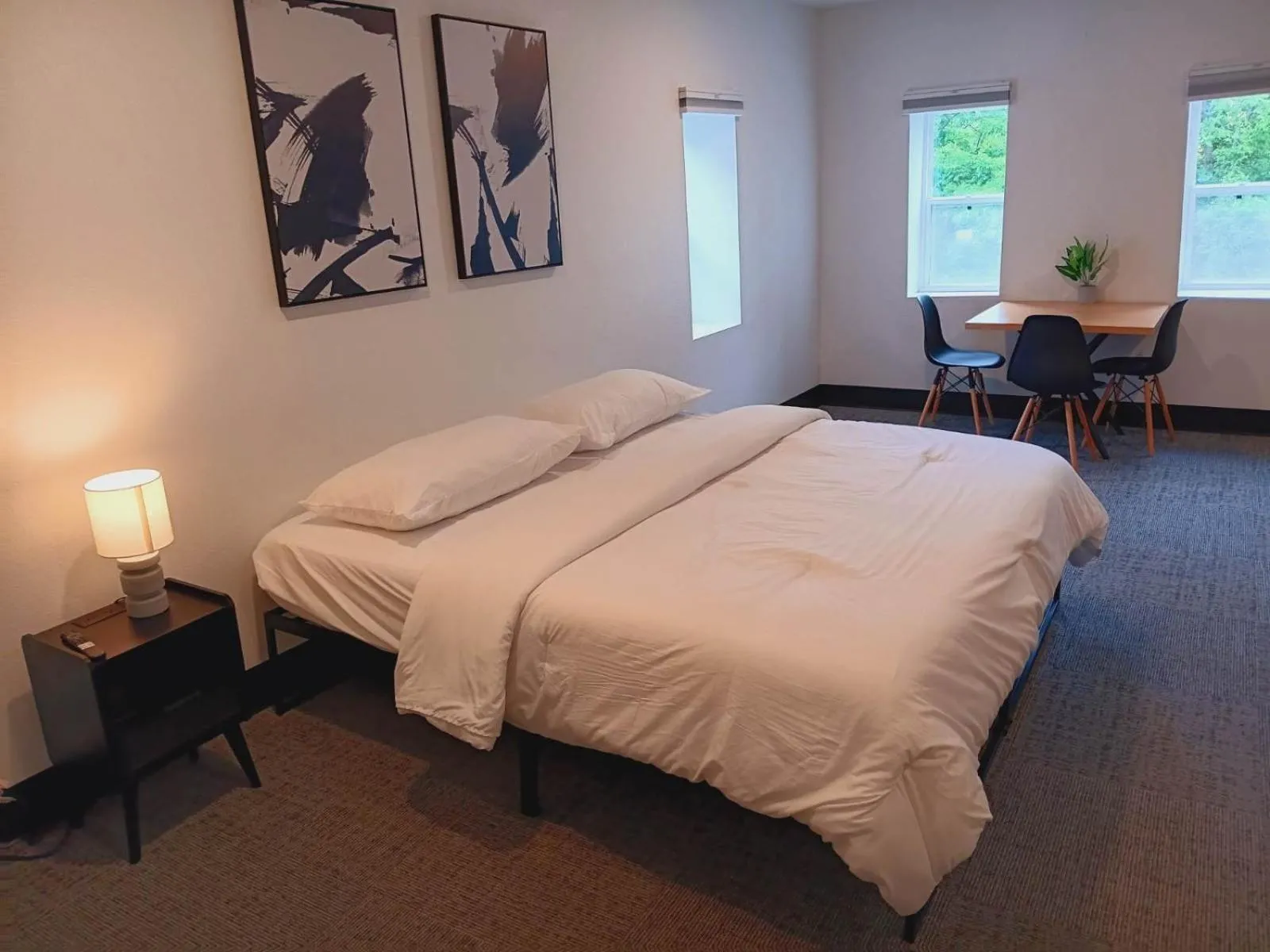 Bed in Five10 Orange Street Hotel - Hot Springs