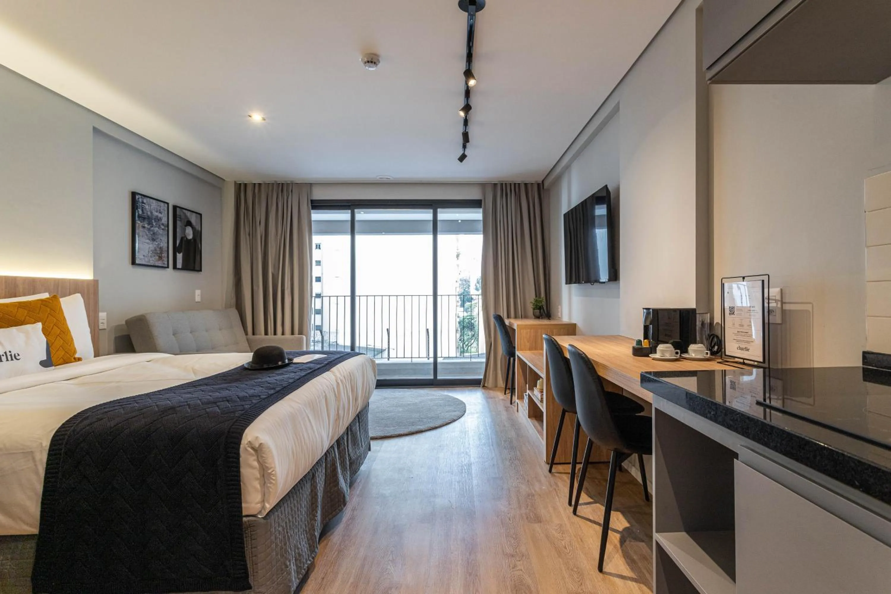 Bed in Charlie Pamplona Jardim Paulista