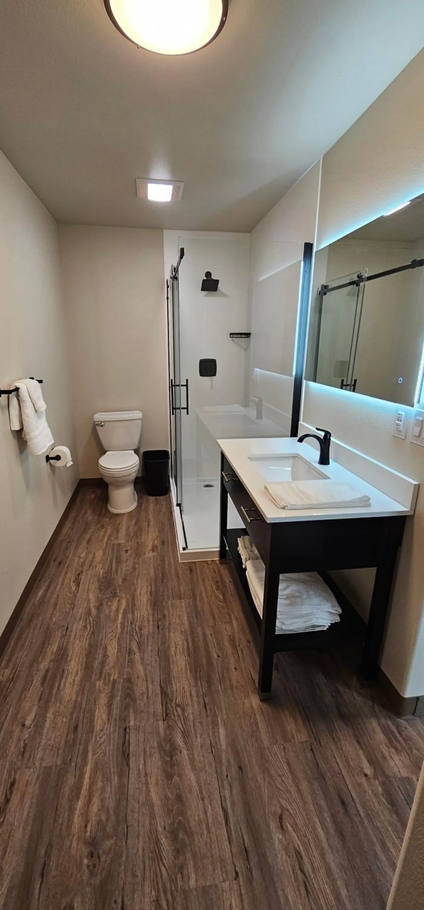 Shower in Eagle River Lodge