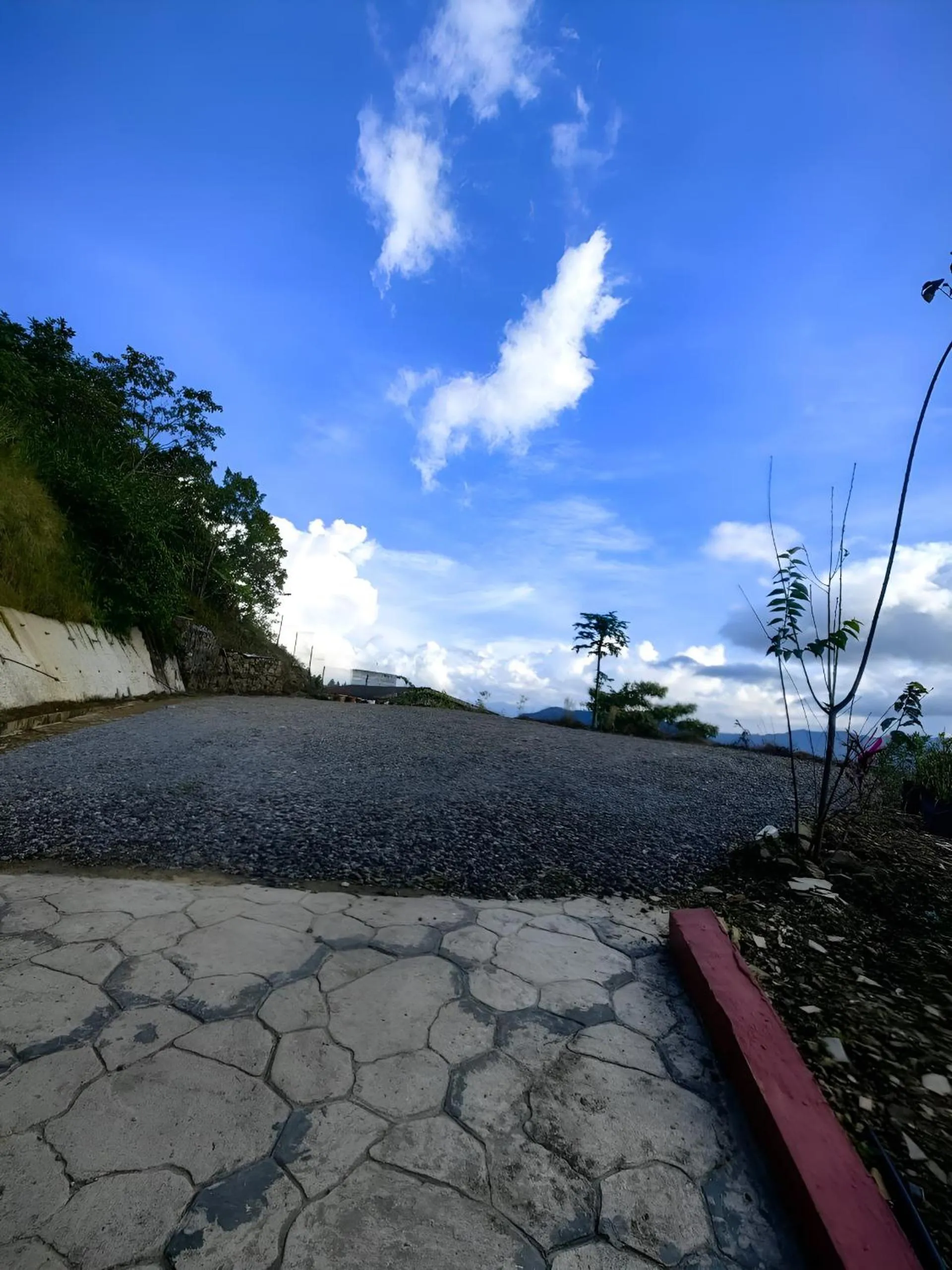 Parking in KUNDASANG MOUNT GARDEN