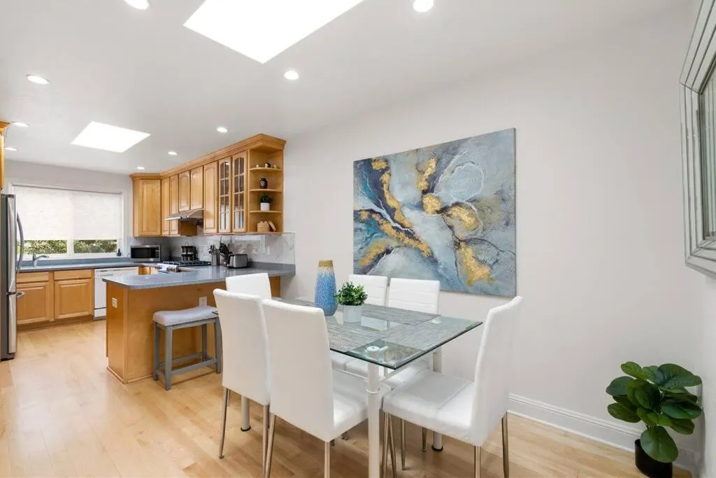 Stunning 2BR w/ 1BA Home near BART