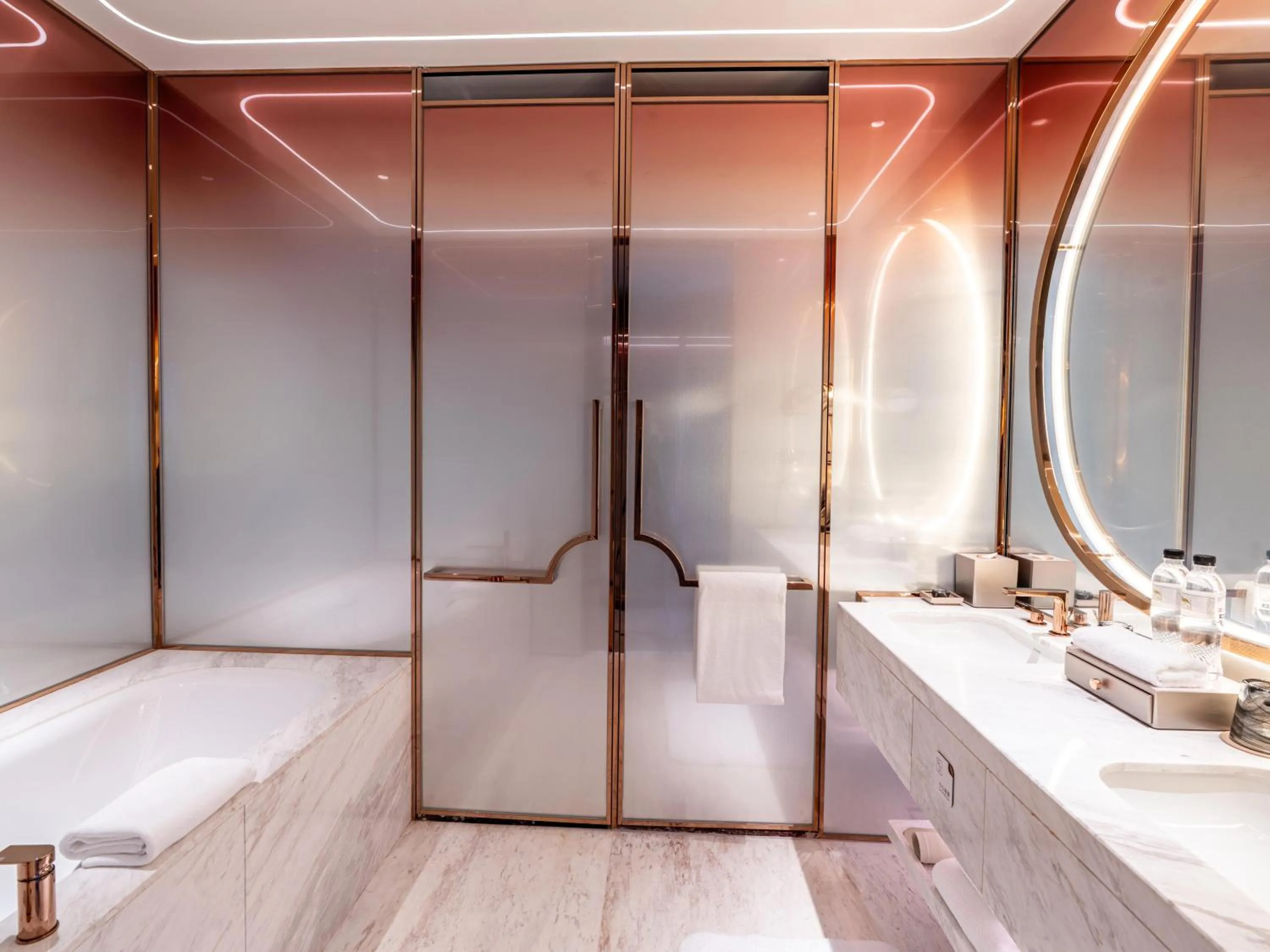 Toilet in MGM Qingdao