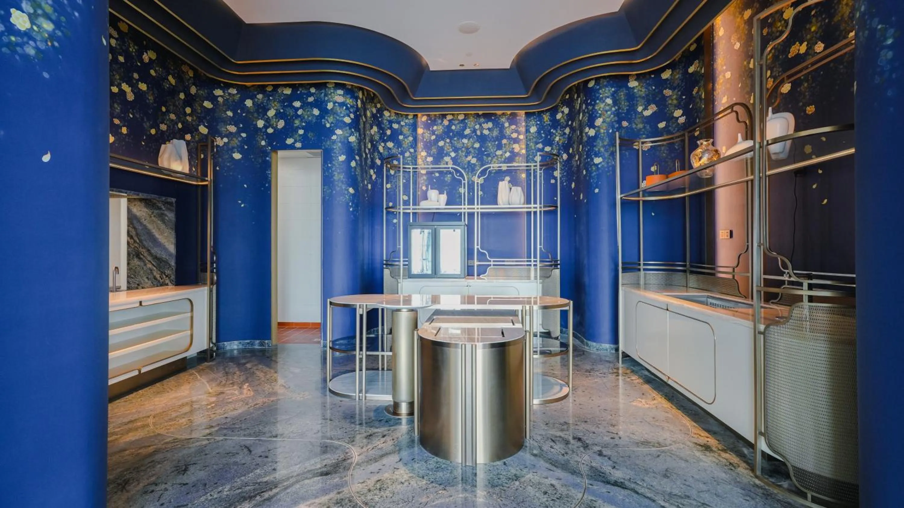 Restaurant/places to eat in Diaoyutai Hotel Qingdao