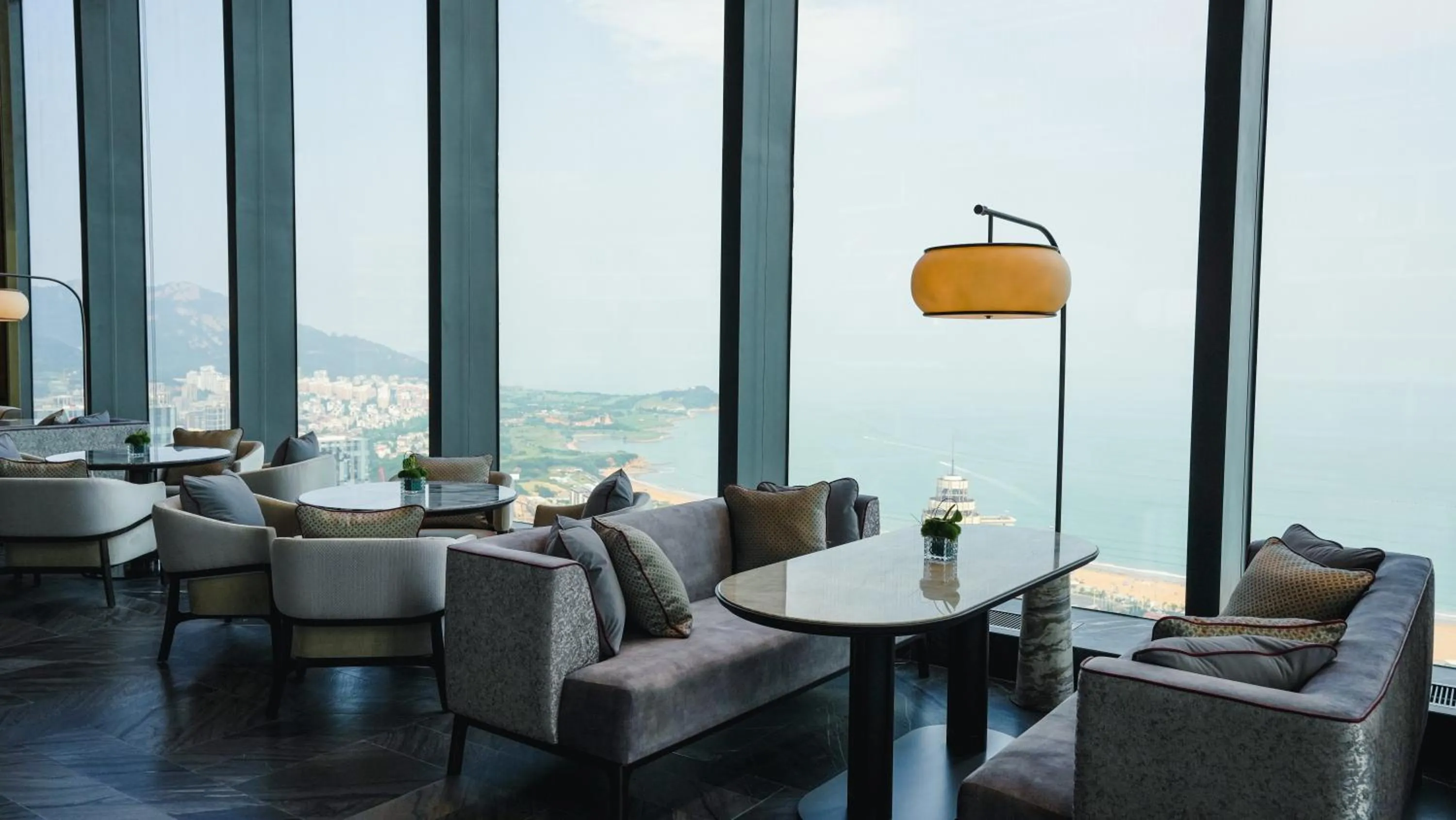 Restaurant/places to eat in Diaoyutai Hotel Qingdao