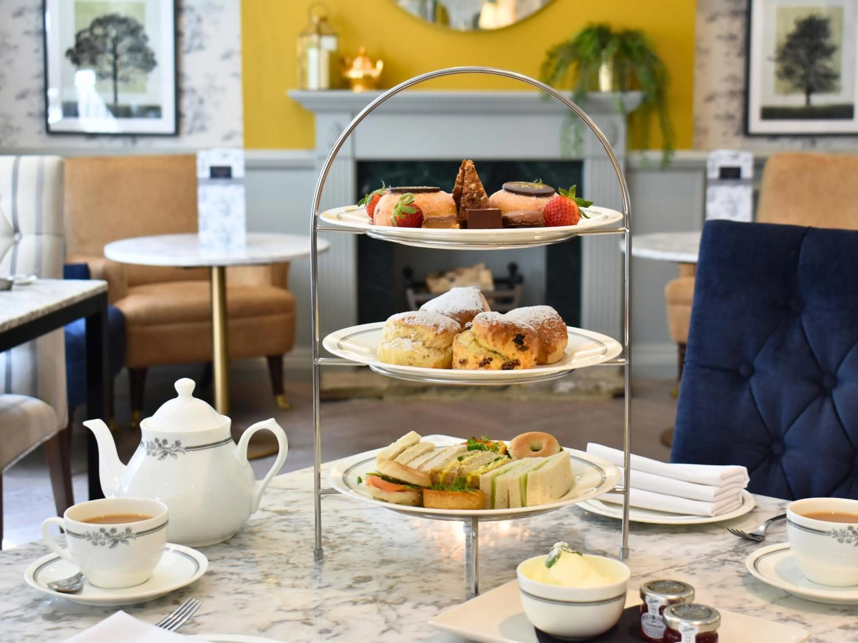 Restaurant/places to eat in Villiers Hotel