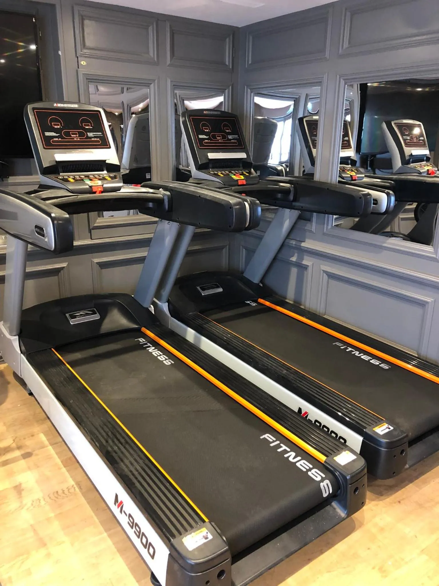 Fitness centre/facilities in Villiers Hotel