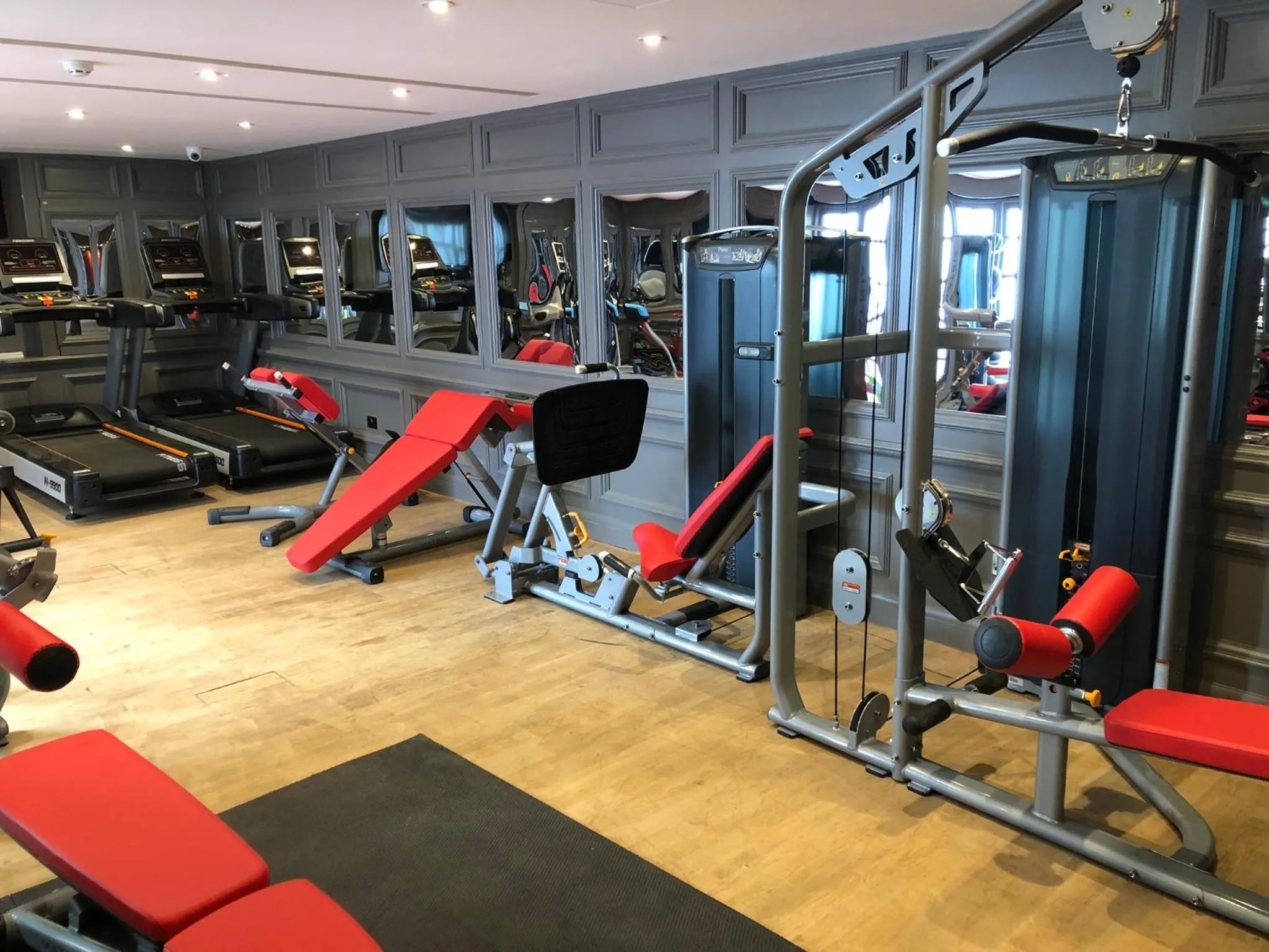 Fitness centre/facilities in Villiers Hotel