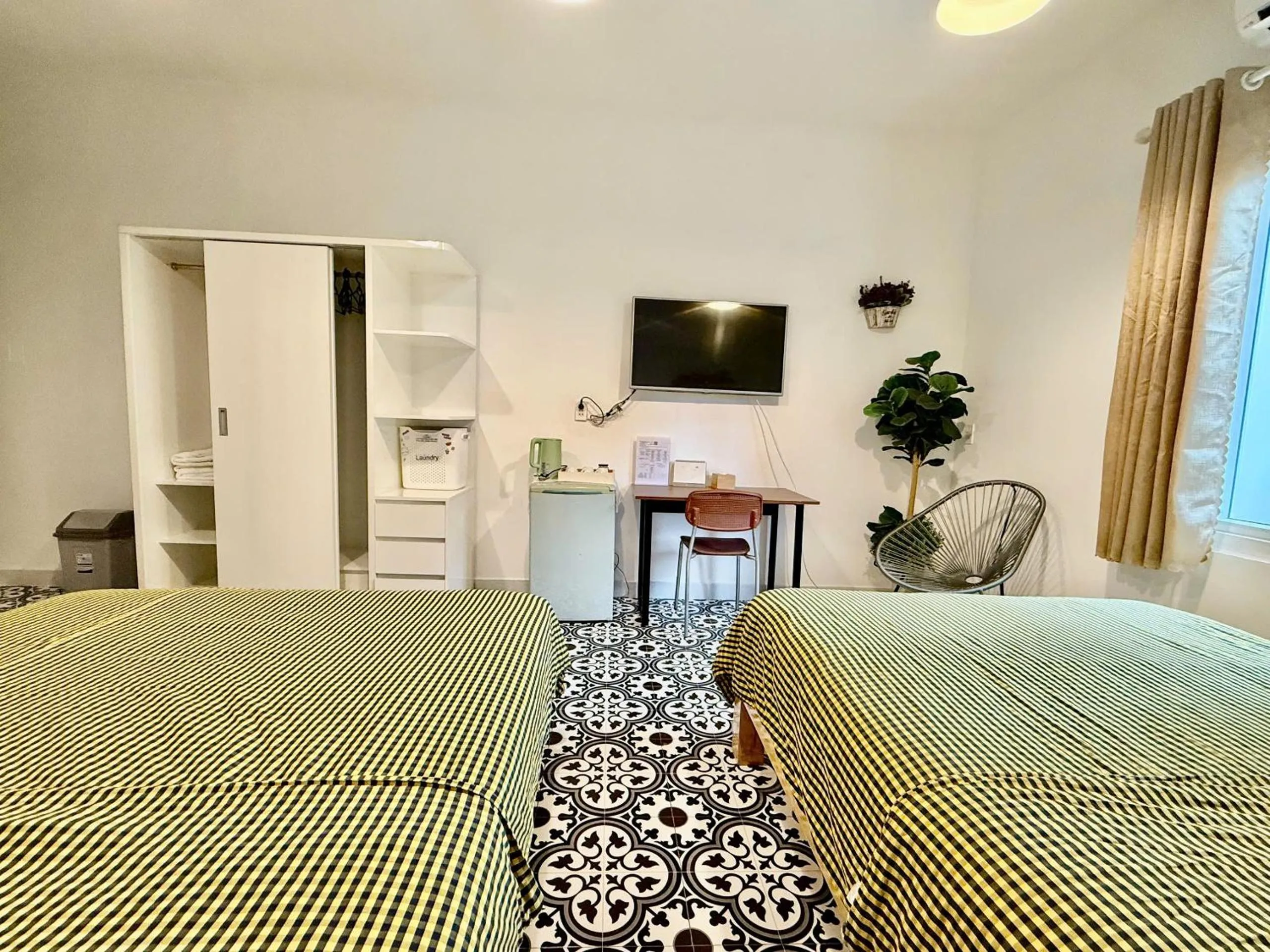 Photo of the whole room, Bed in Lily Hostel