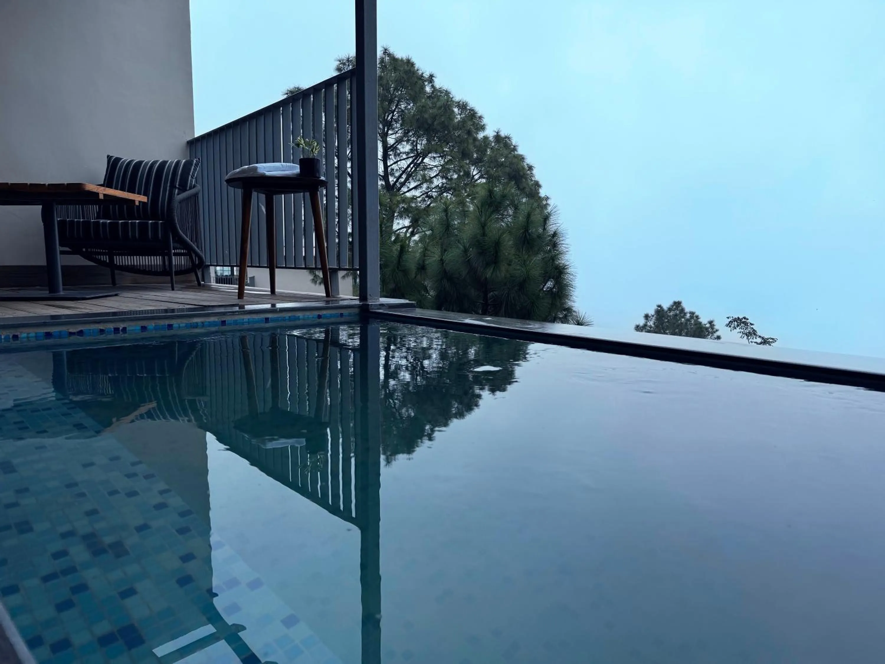 Swimming pool in OREN Kasauli