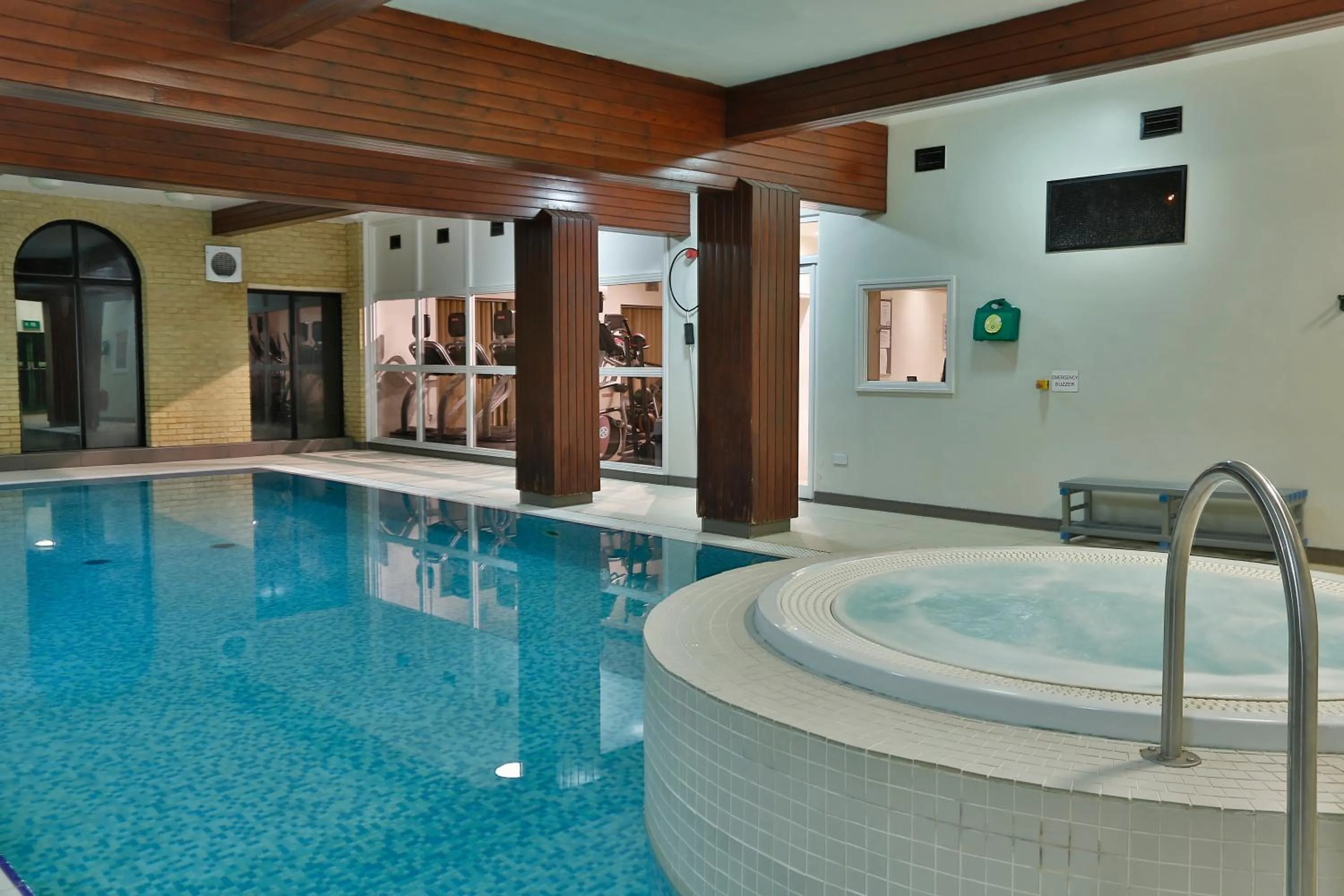 Swimming Pool in Best Western Buckingham Hotel