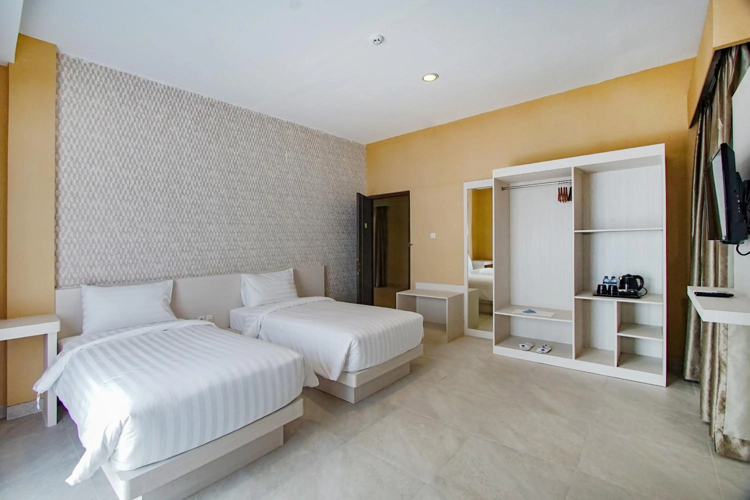 Bed in Dafam Resort Belitung