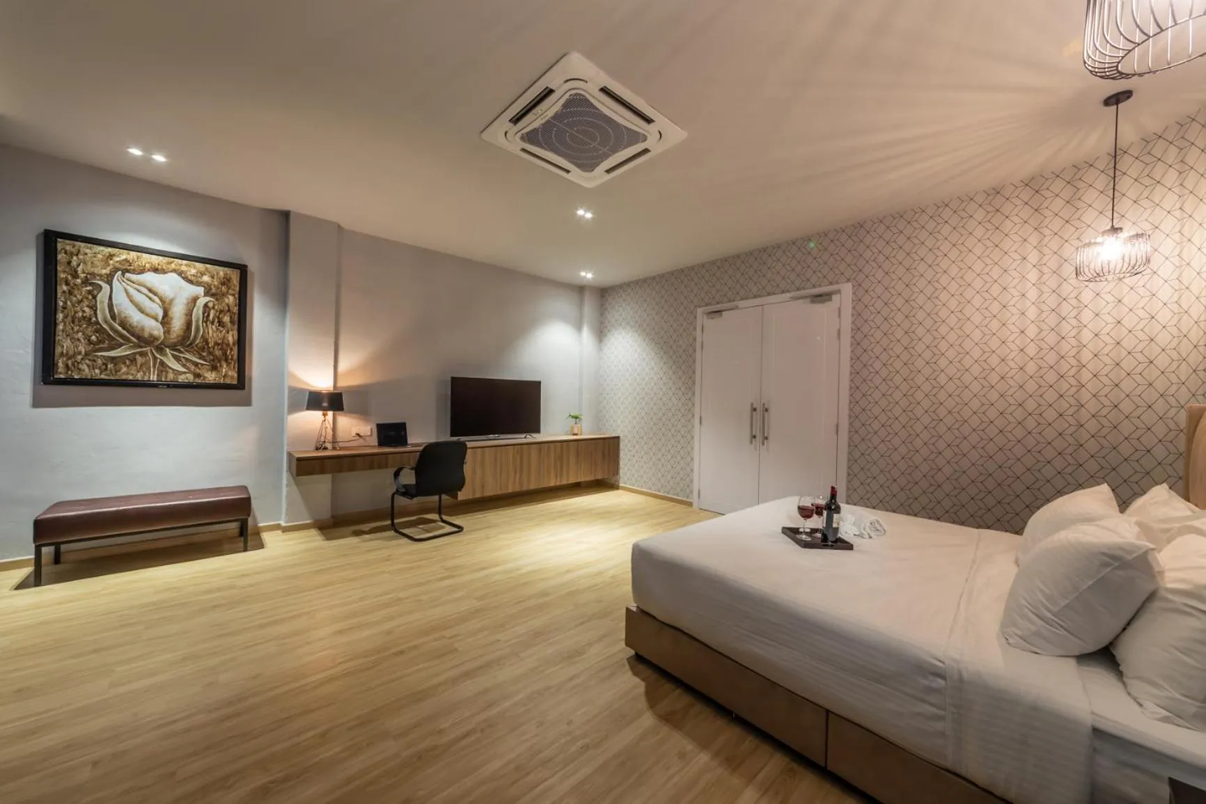 Bed in Bluewaters Staycate