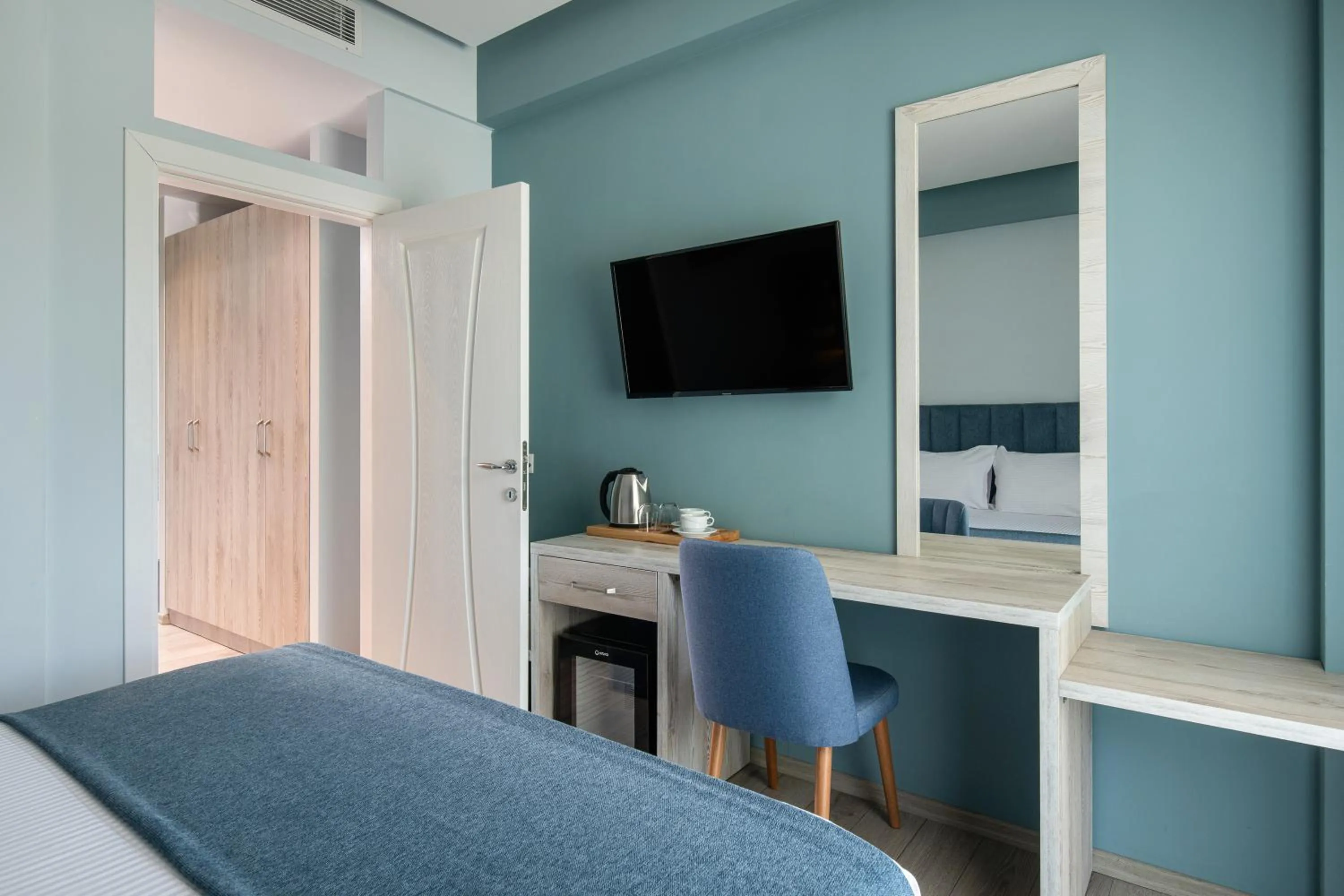 Bedroom, Bed in Sea Coast Resort Halkidiki