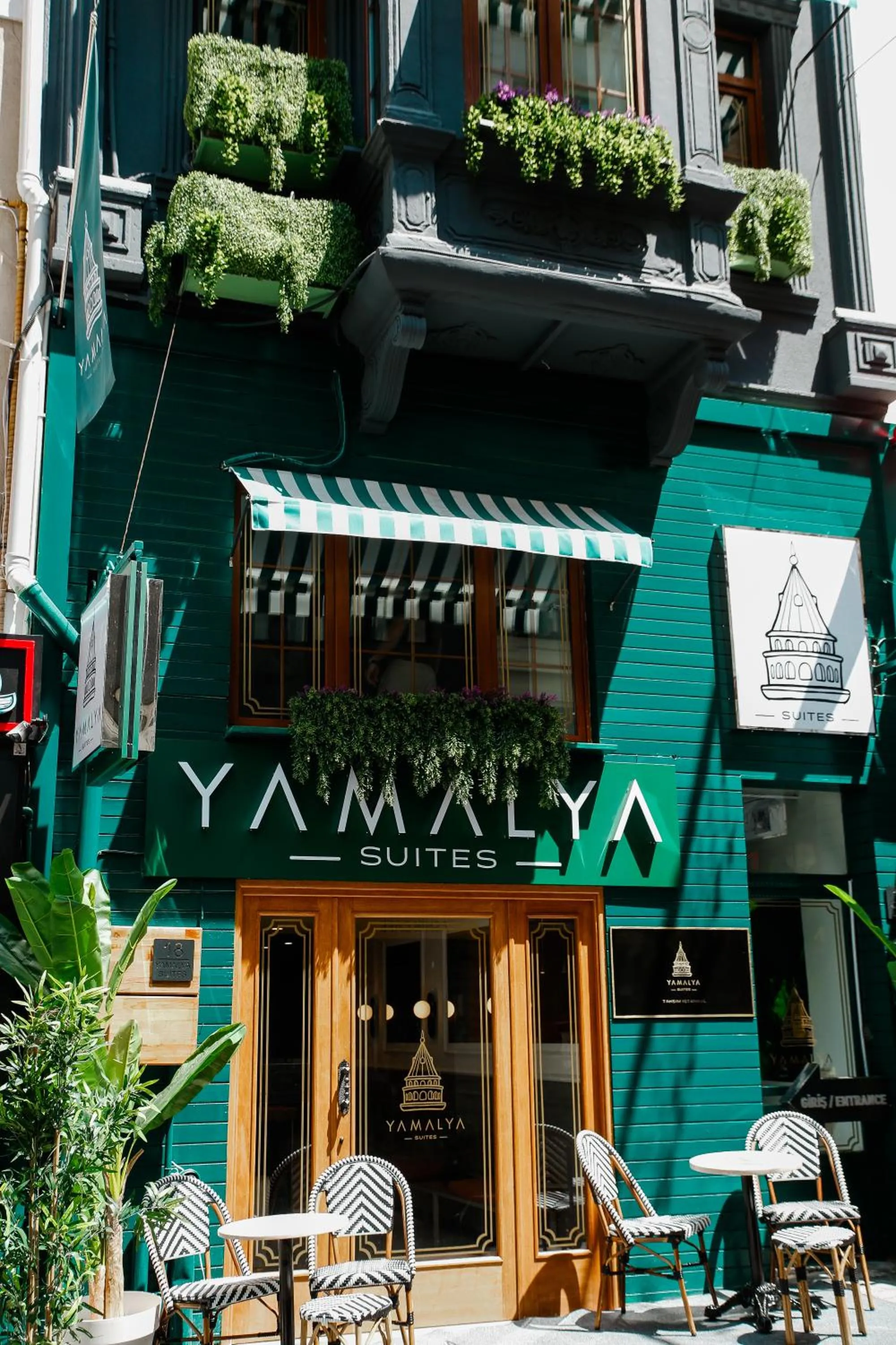 Property building in Istiklal Street Taksim House Yamalya Hotel
