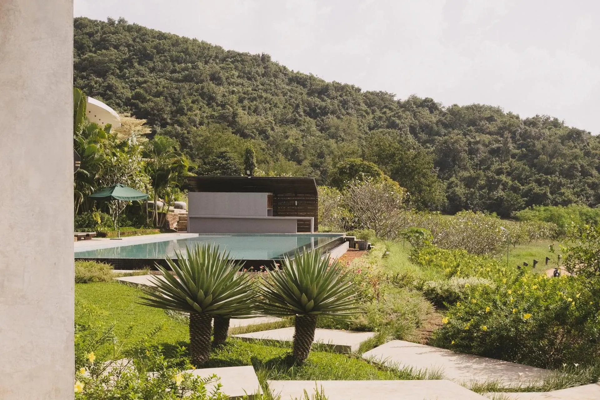 Garden in La Plantation Villa