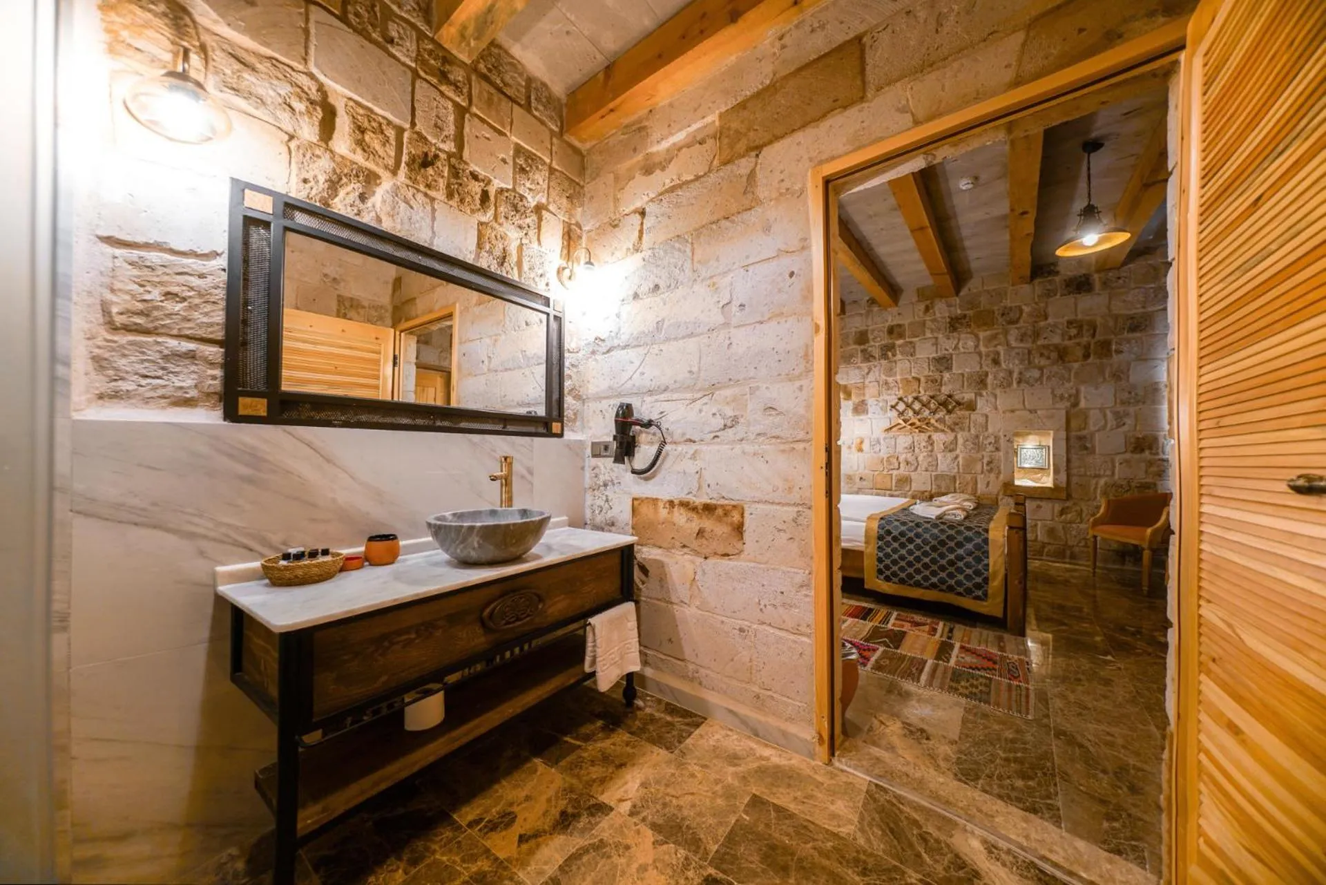 Bathroom in Caverna Hotel Premium Caves