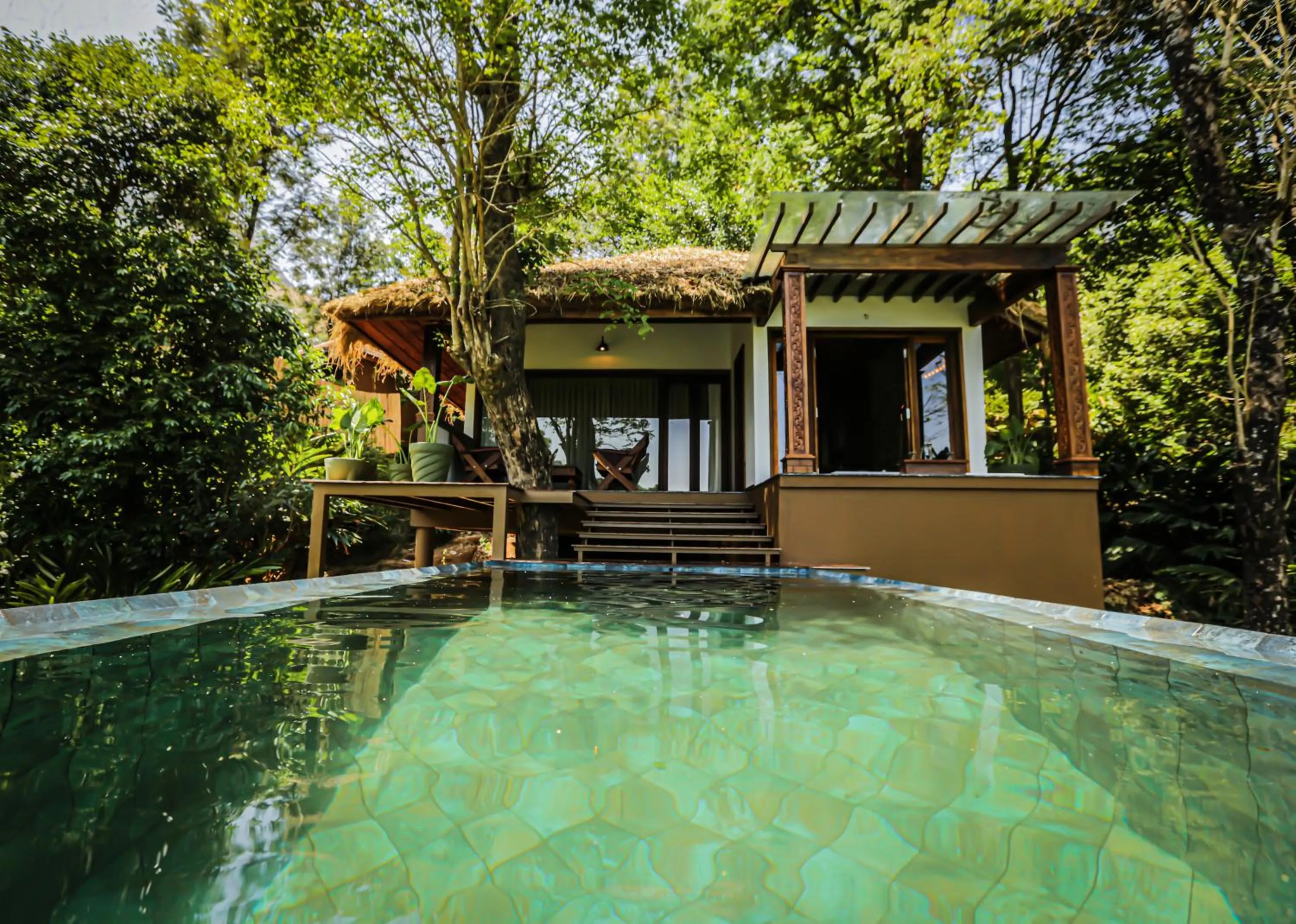 Swimming pool in Aramb Boutique Resort