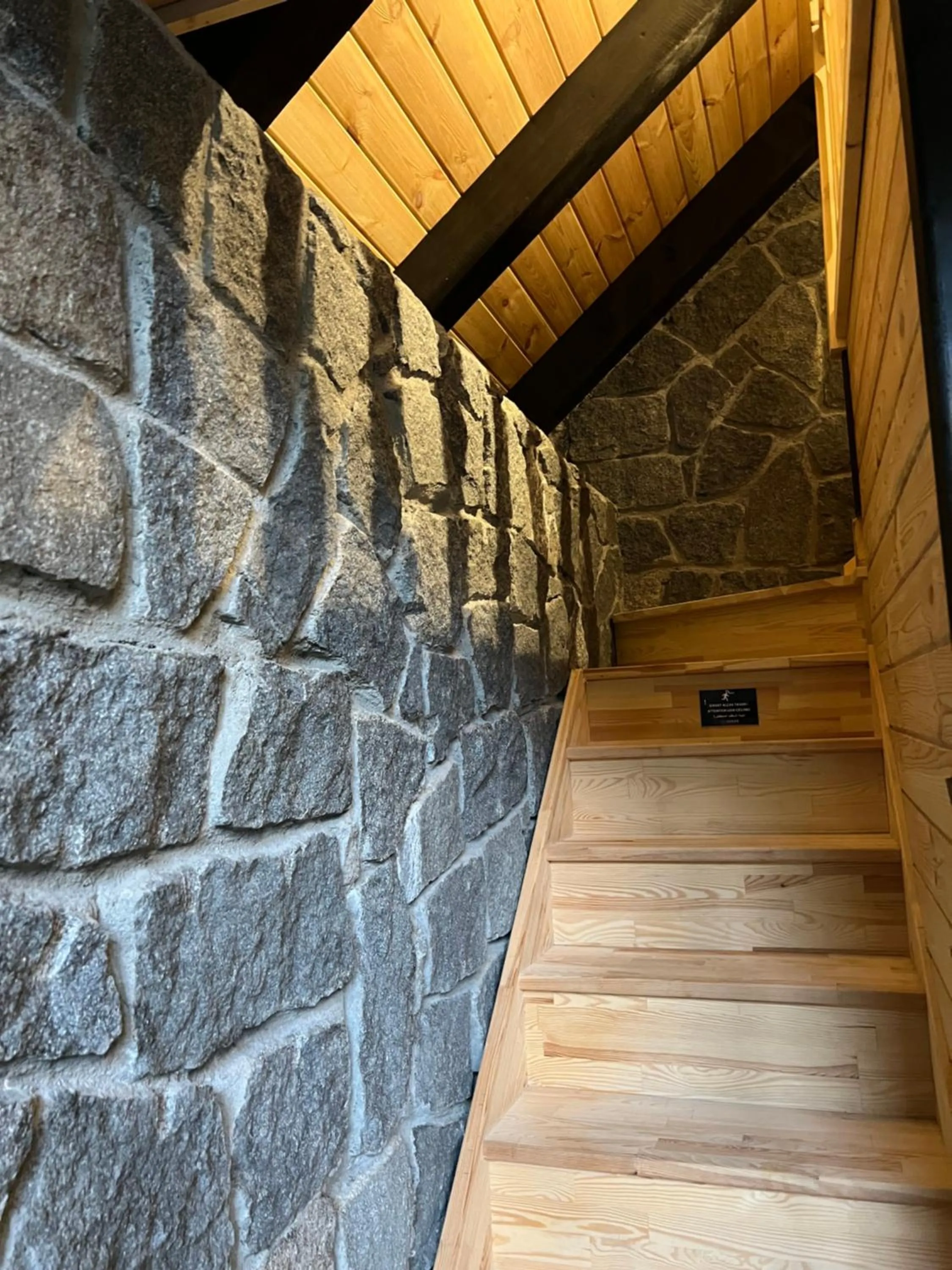 Photo of the whole room in AYDER VANAK STONE SUİTES