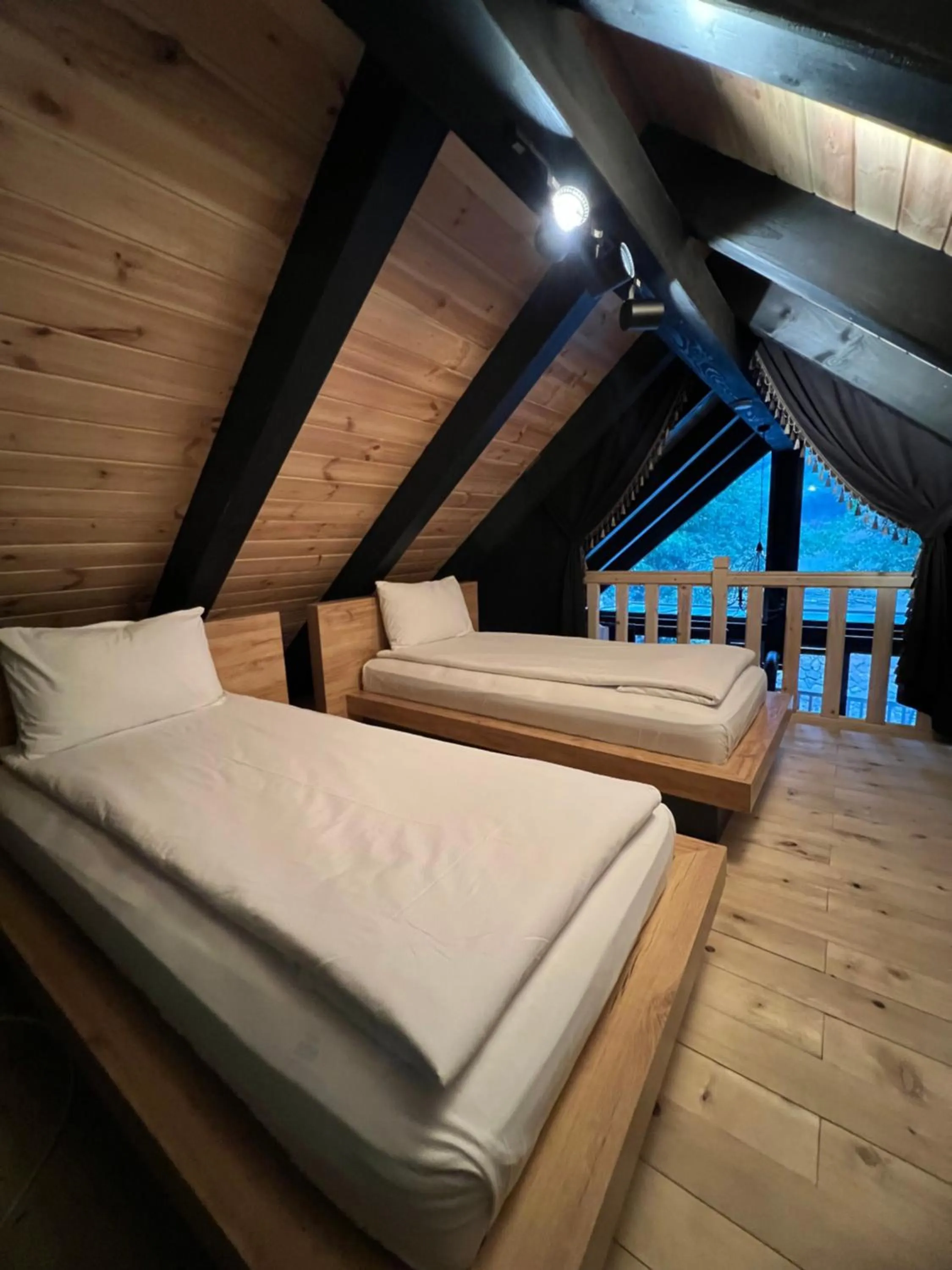 Bed in AYDER VANAK STONE SUİTES