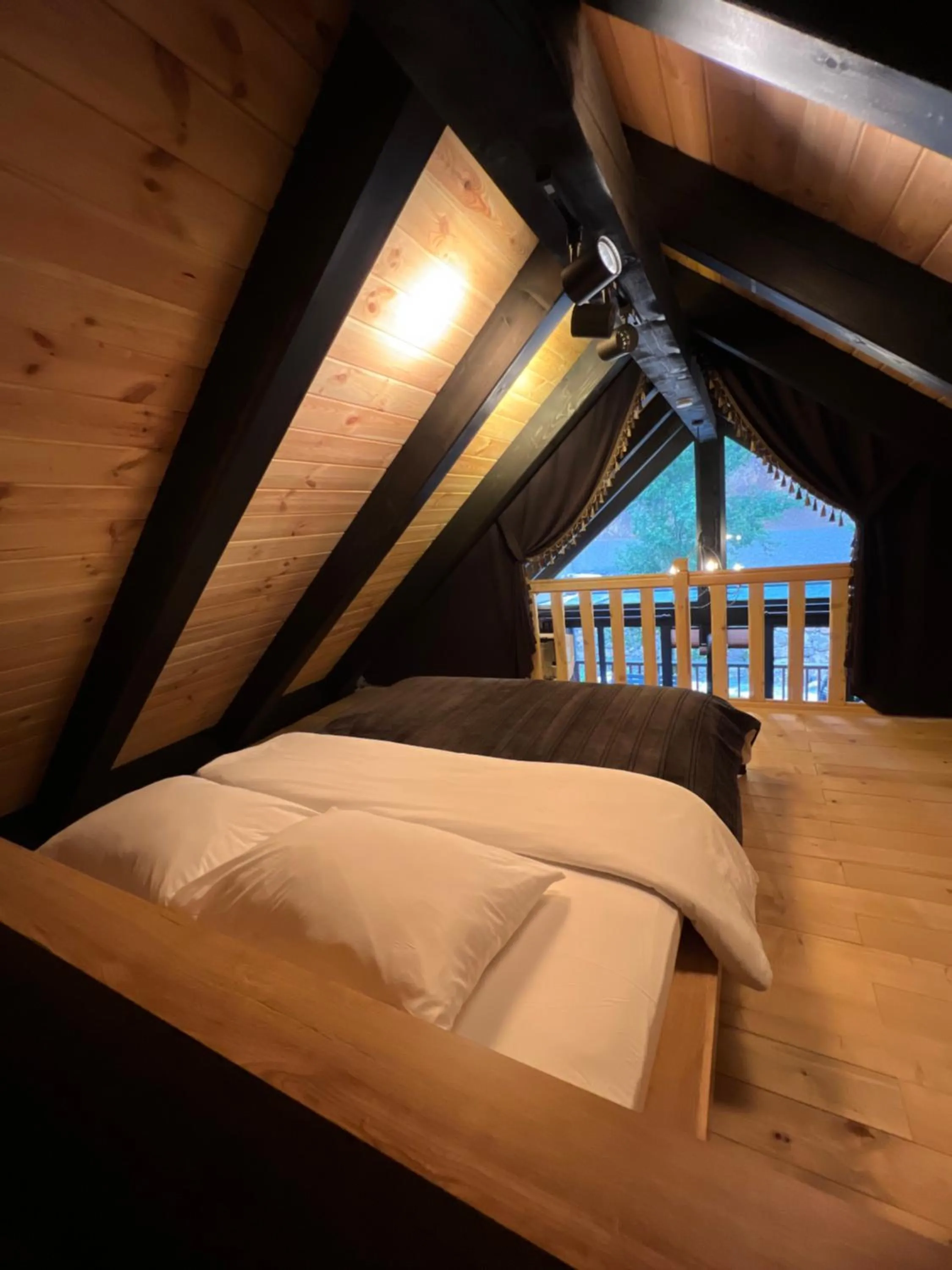 Bed in AYDER VANAK STONE SUİTES