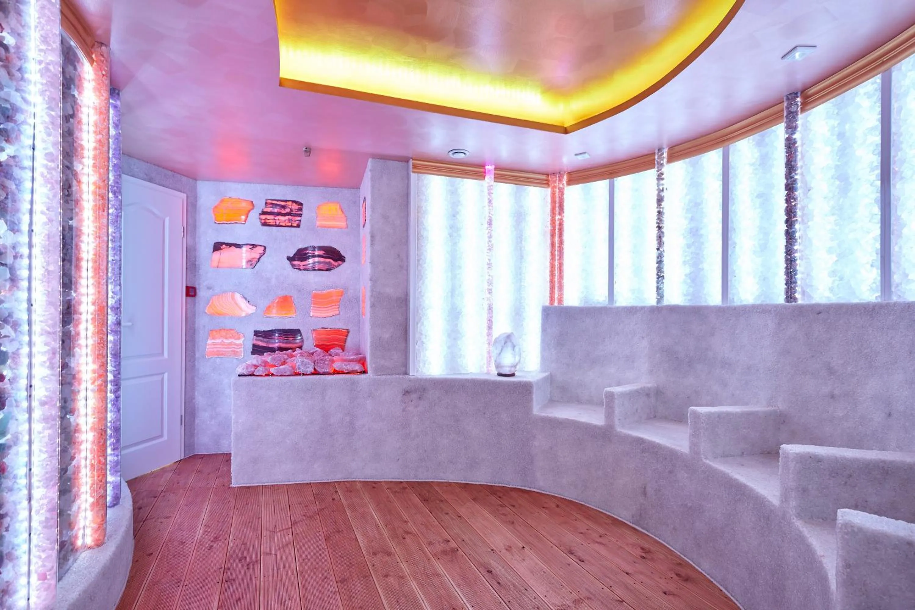 Spa and wellness centre/facilities in Wellnesshotel Sonnenhalde Tonbach