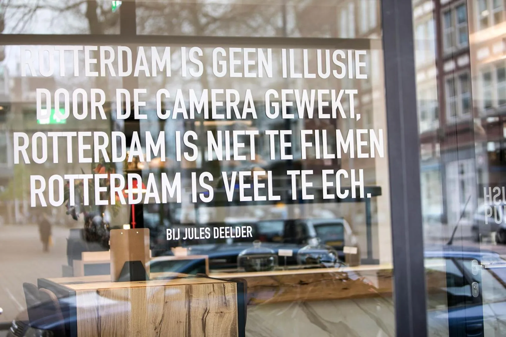 Decorative detail in Leonardo Hotel Rotterdam Savoy