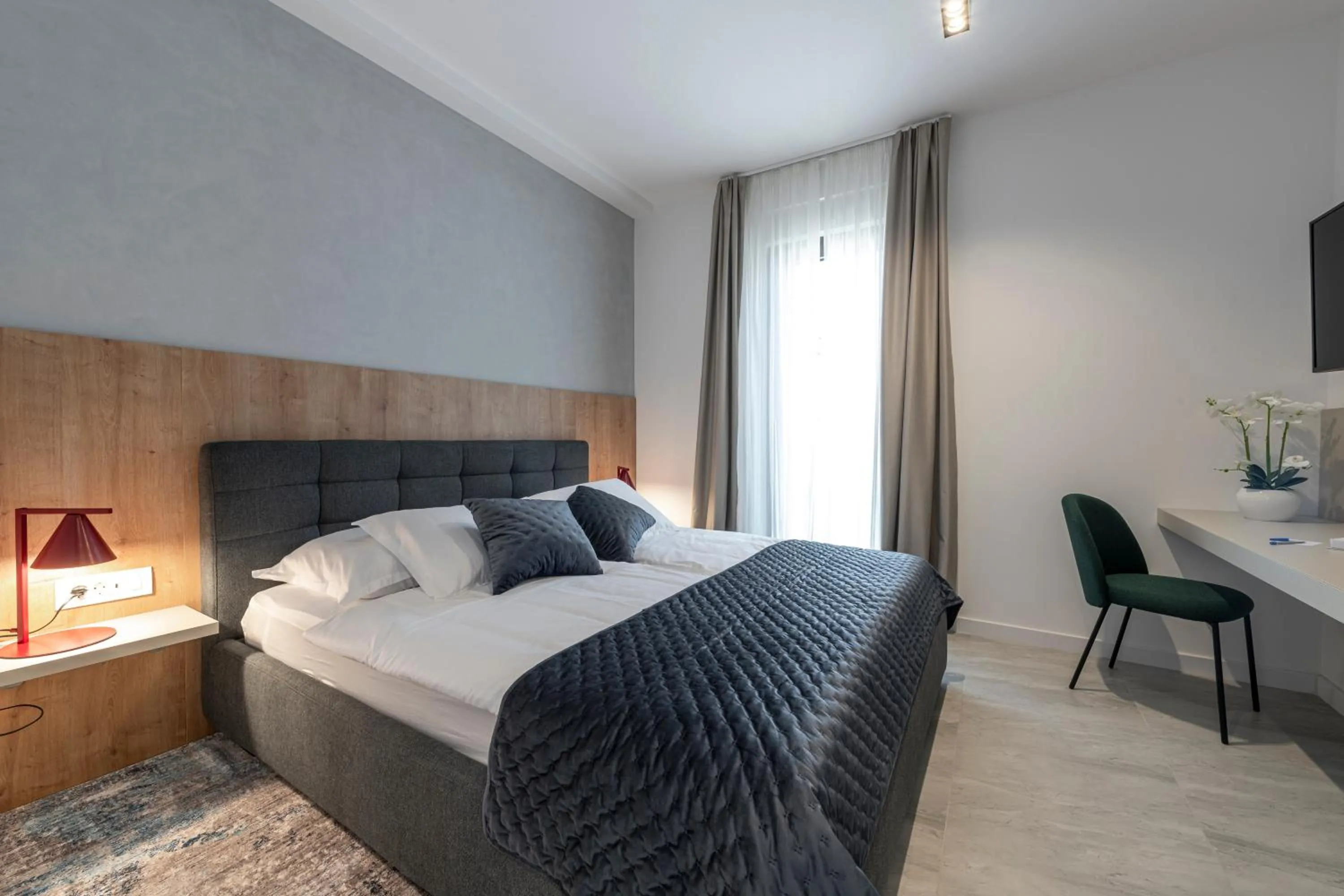 Bed in Luxury Apartments Mazza -Michaela