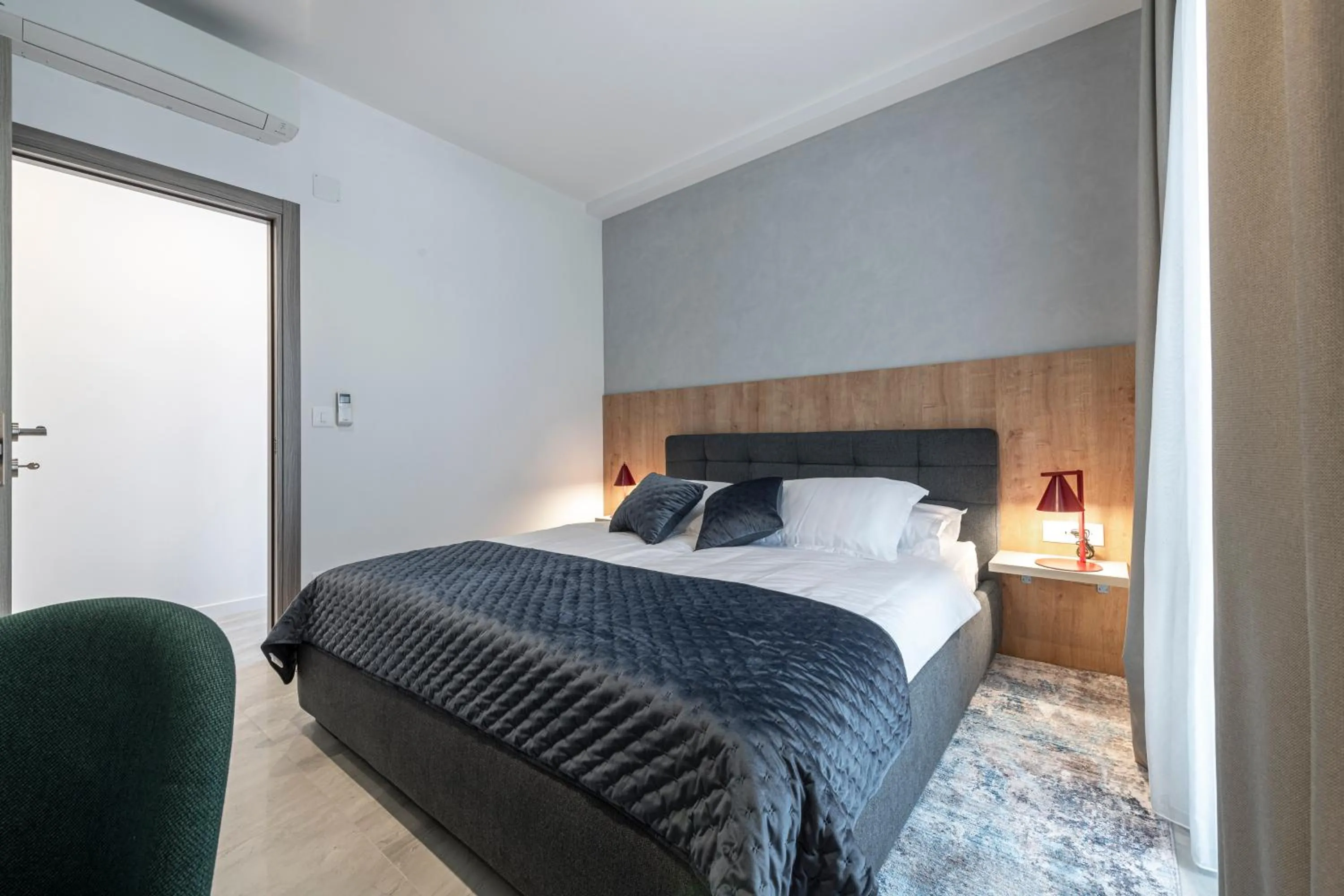 Bed in Luxury Apartments Mazza -Michaela