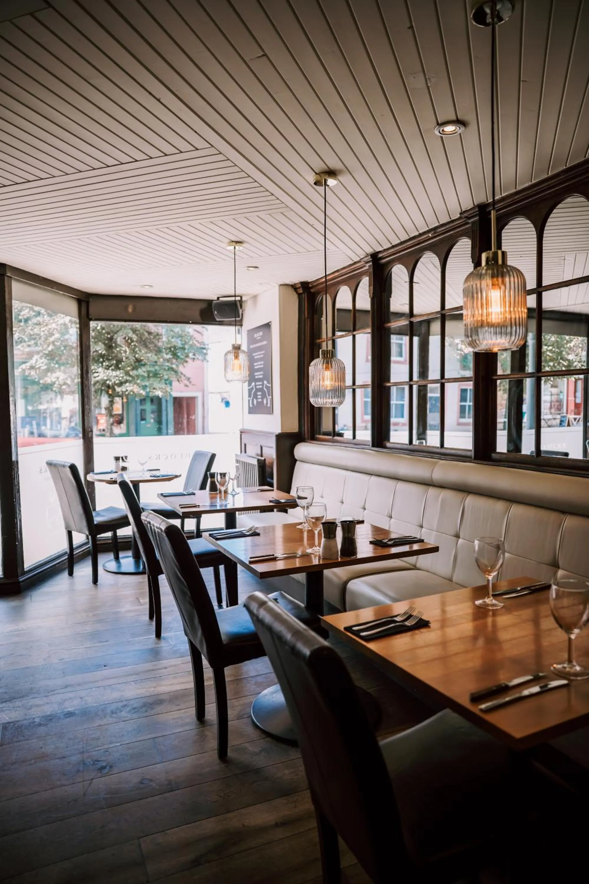 Restaurant/places to eat in Allerdale Court Hotel