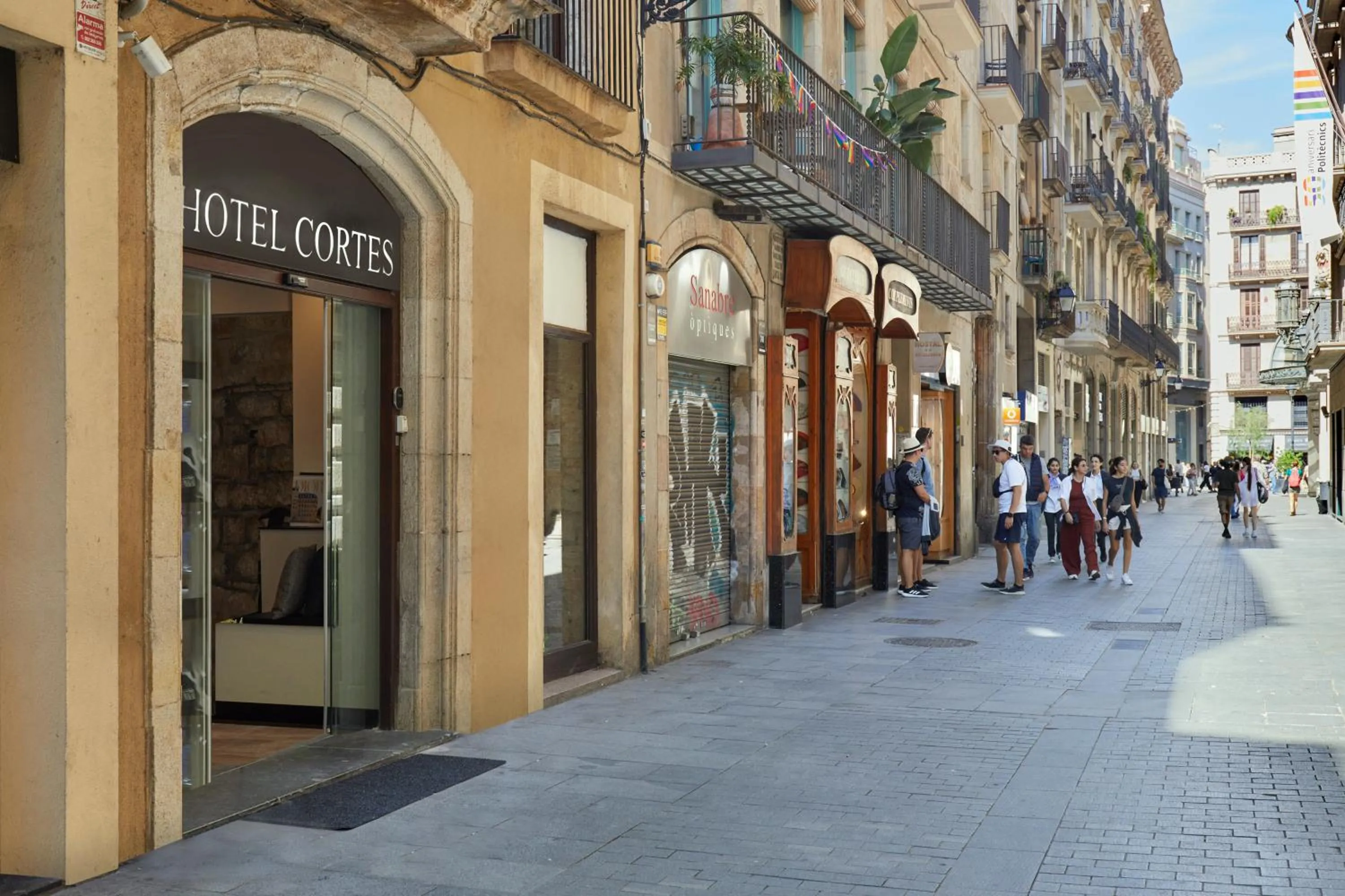 Property building in Hotel Cortes Rambla