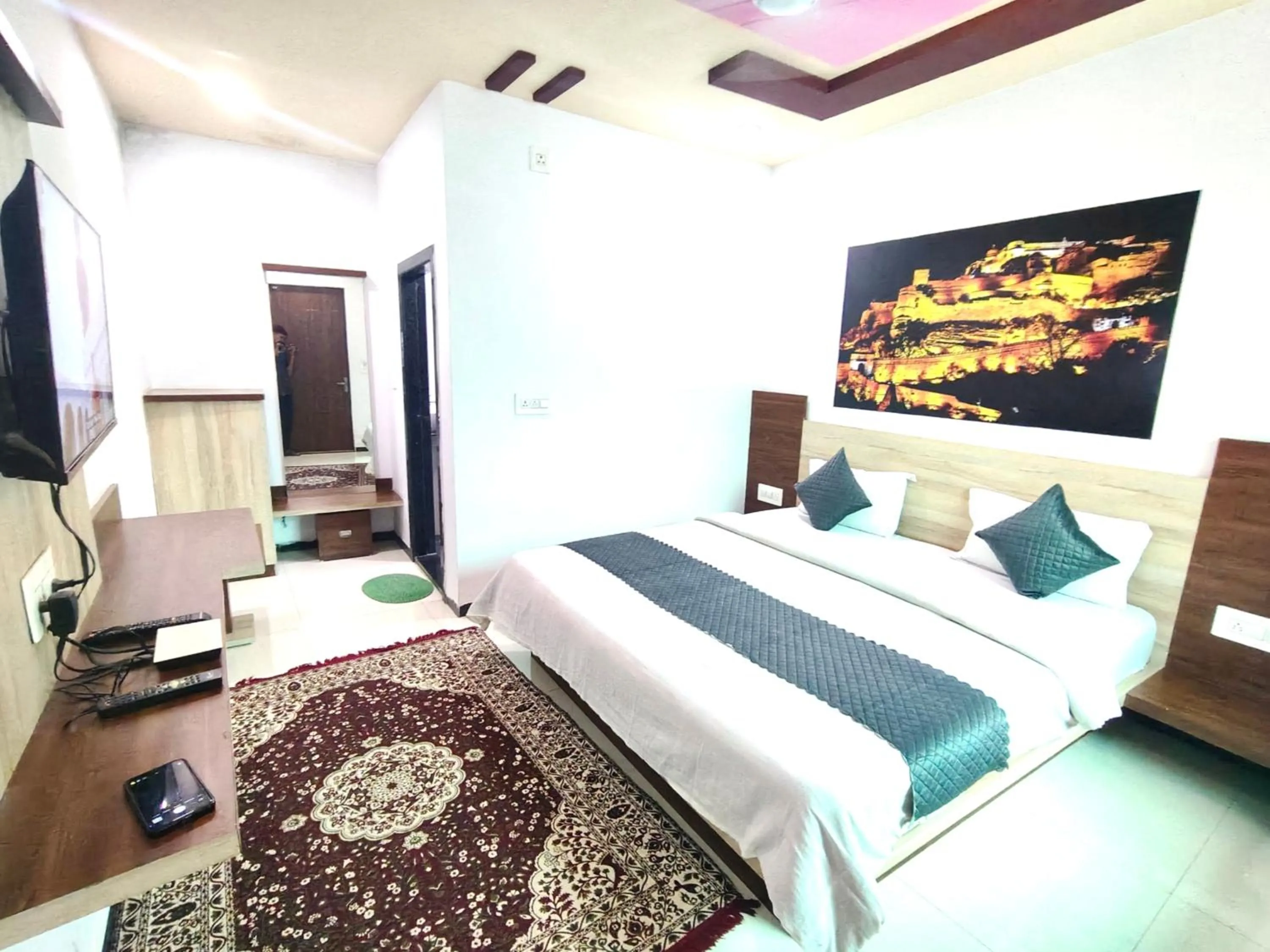 Bed in The Jaigarh Palace Kumbhalgarh