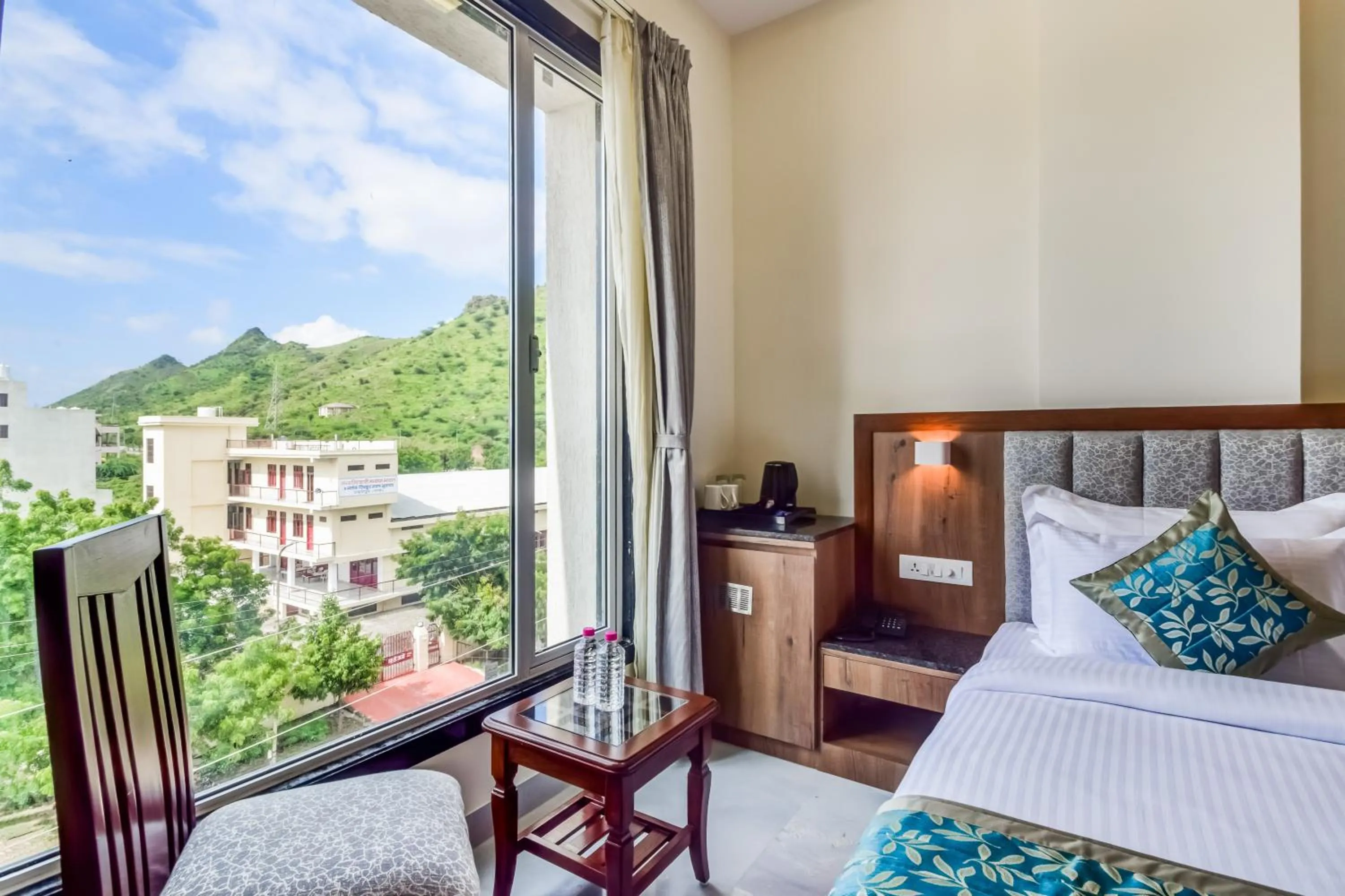 Bedroom, Bed in RABBIT RATNAM -By Udaipur Hotels