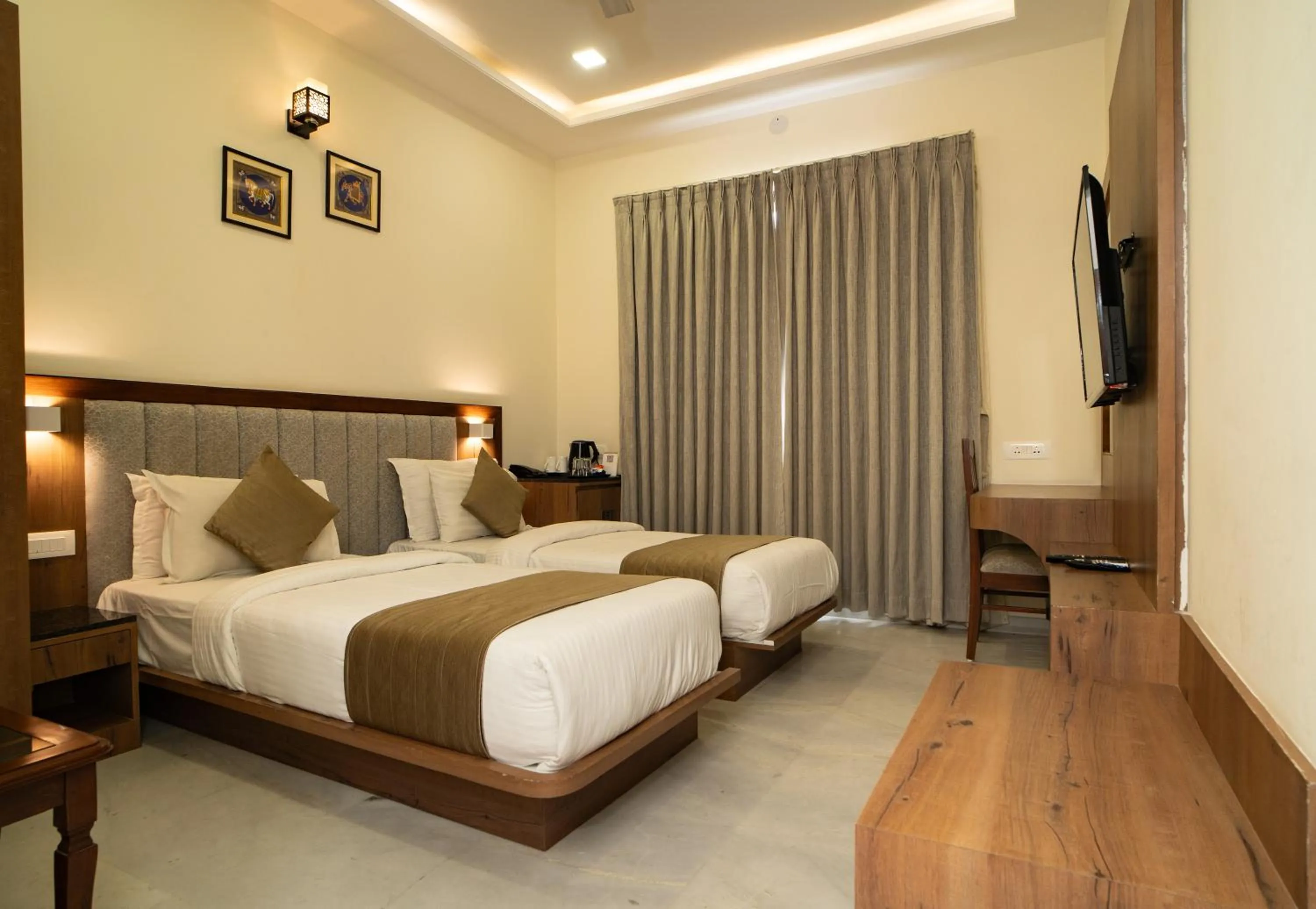 Bedroom, Bed in RABBIT RATNAM -By Udaipur Hotels