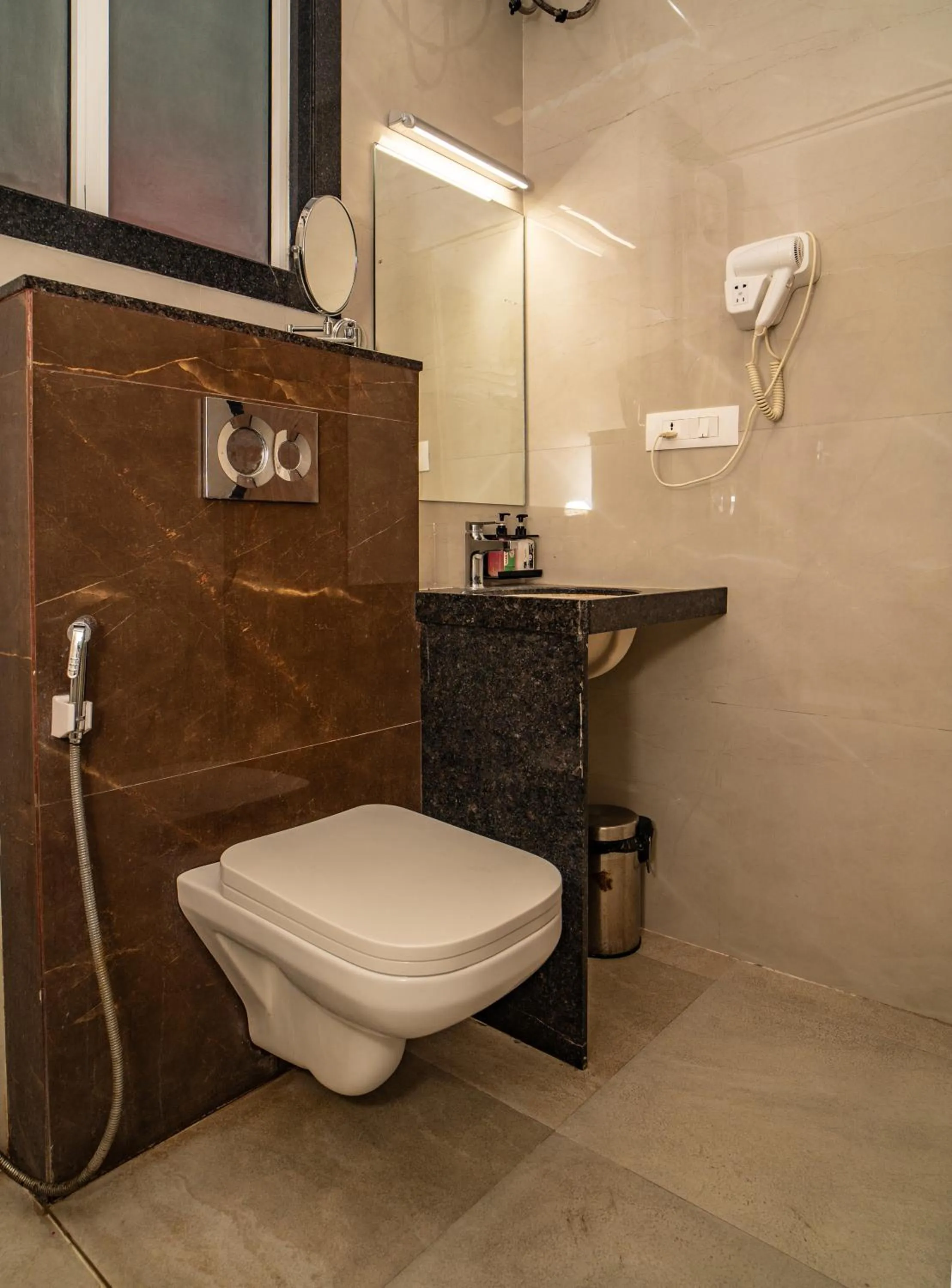 Toilet in RABBIT RATNAM -By Udaipur Hotels