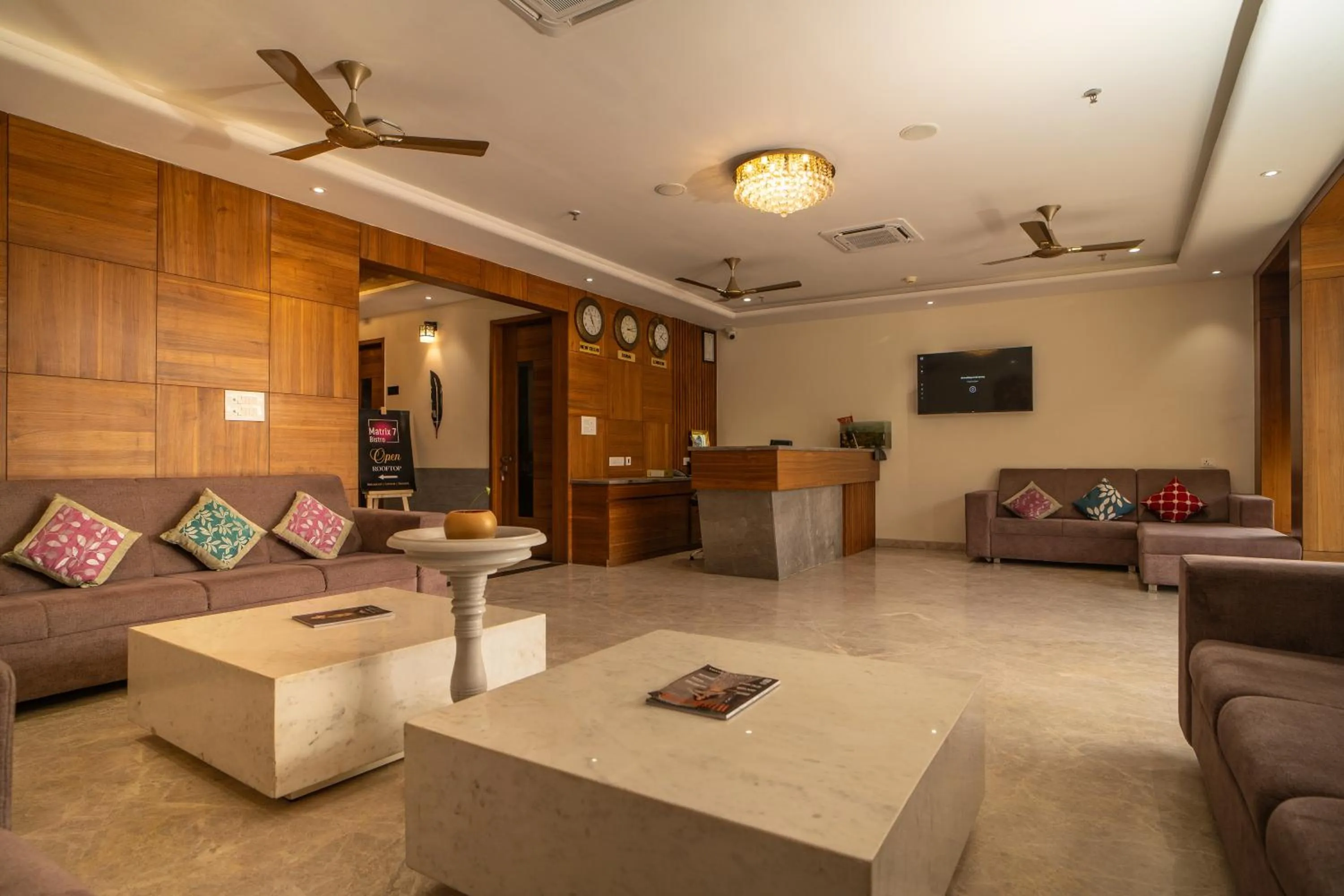 Lobby or reception in RABBIT RATNAM -By Udaipur Hotels