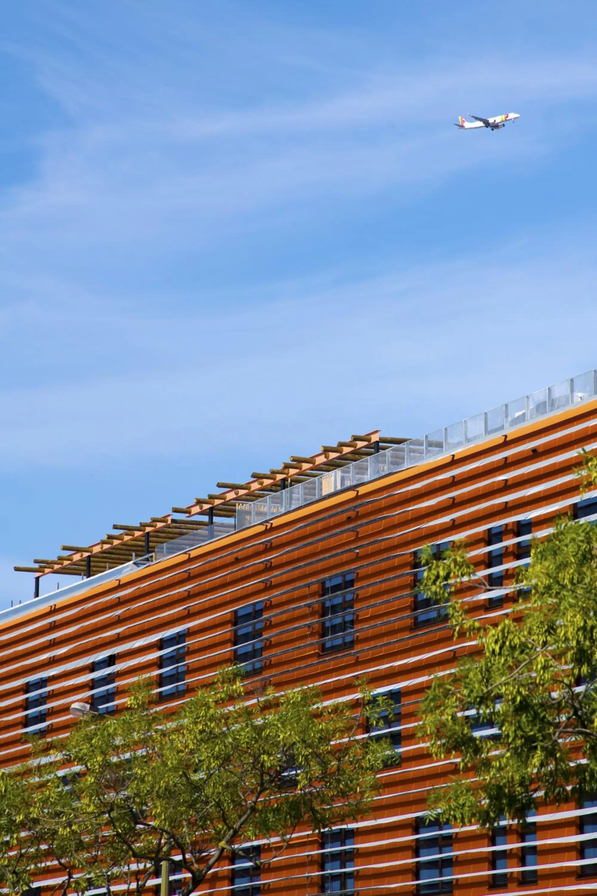 Facade/entrance in JAM Lisbon