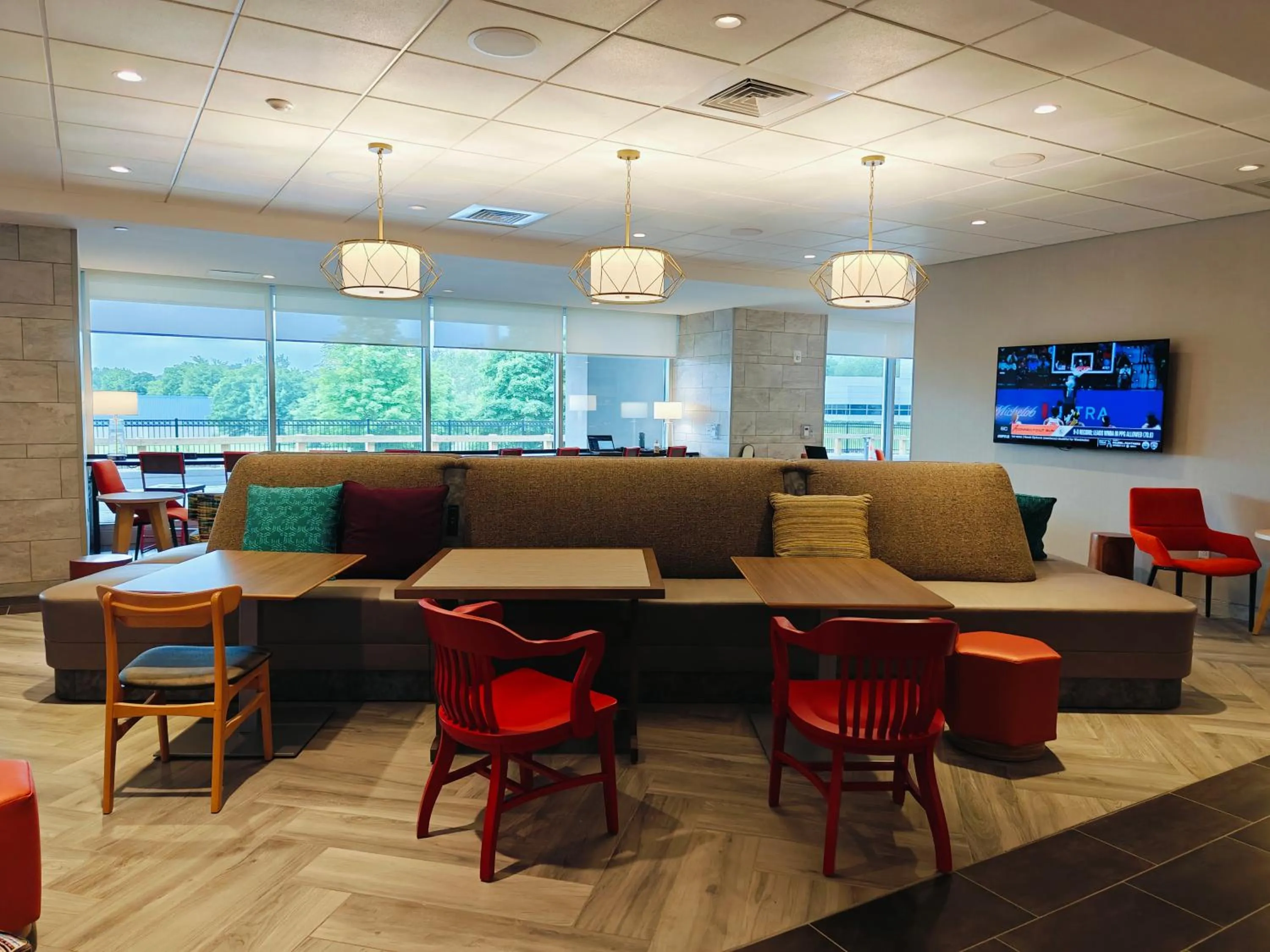 Lobby or reception in Home2 Suites By Hilton Bristol