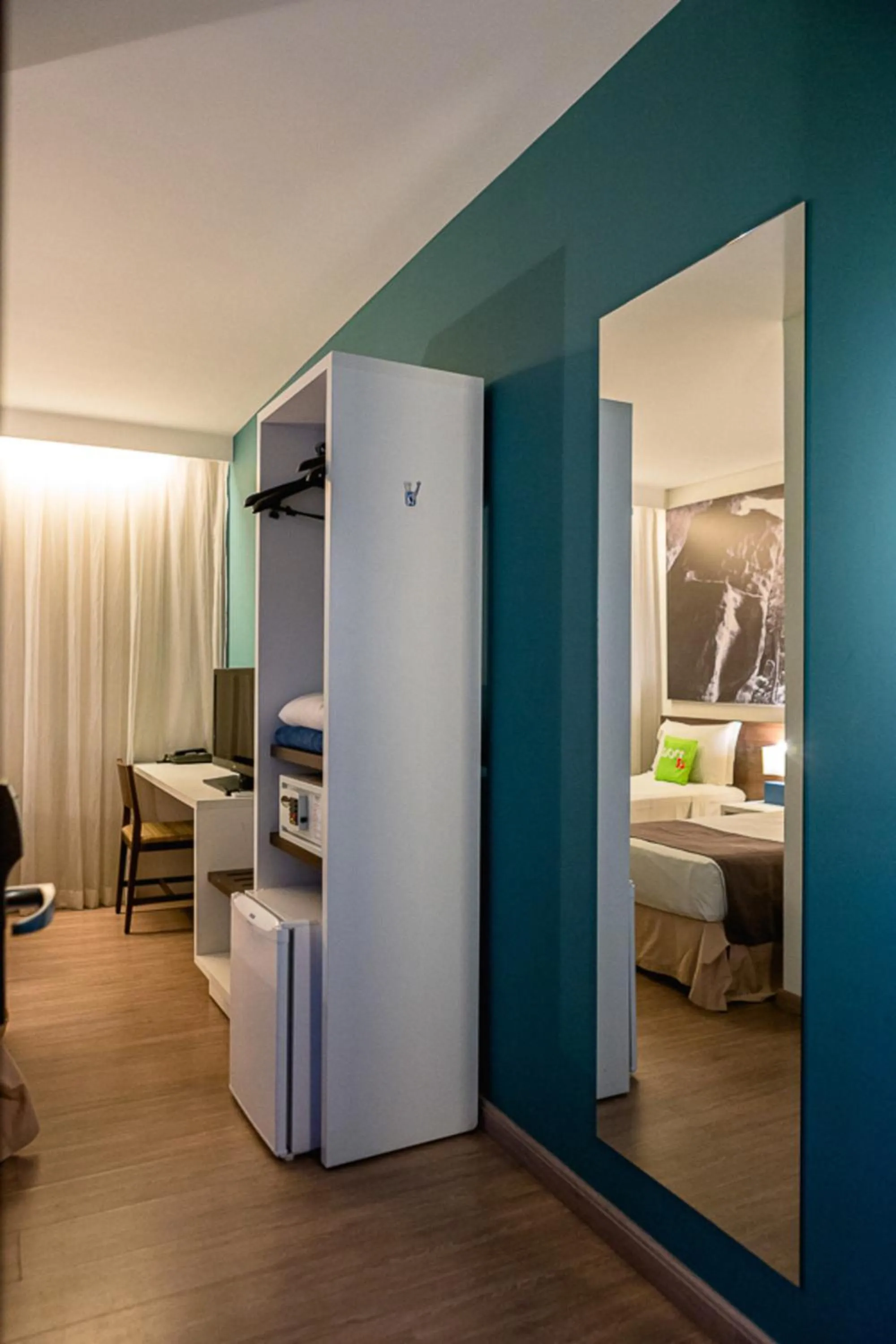 Bedroom, Bed in VOA Business Supreme Choice Confins