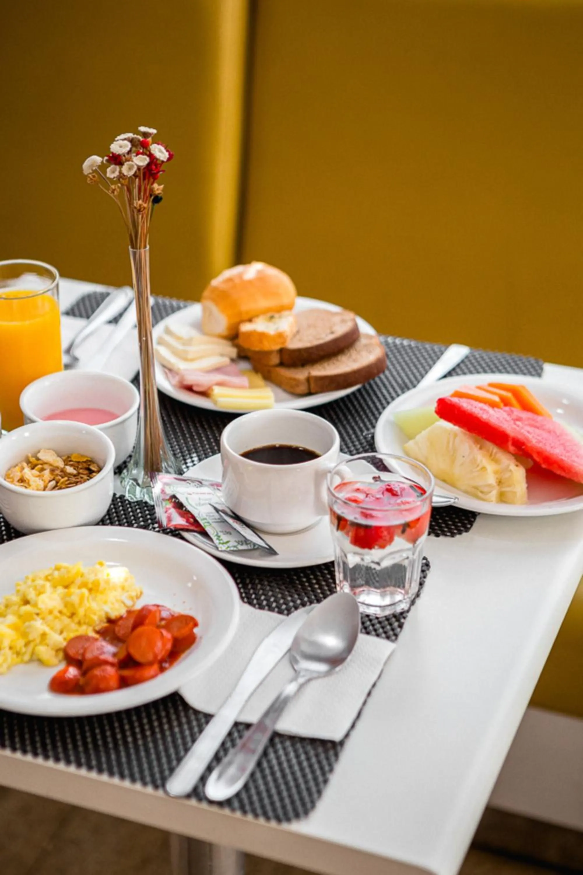 Breakfast in VOA Business Supreme Choice Confins