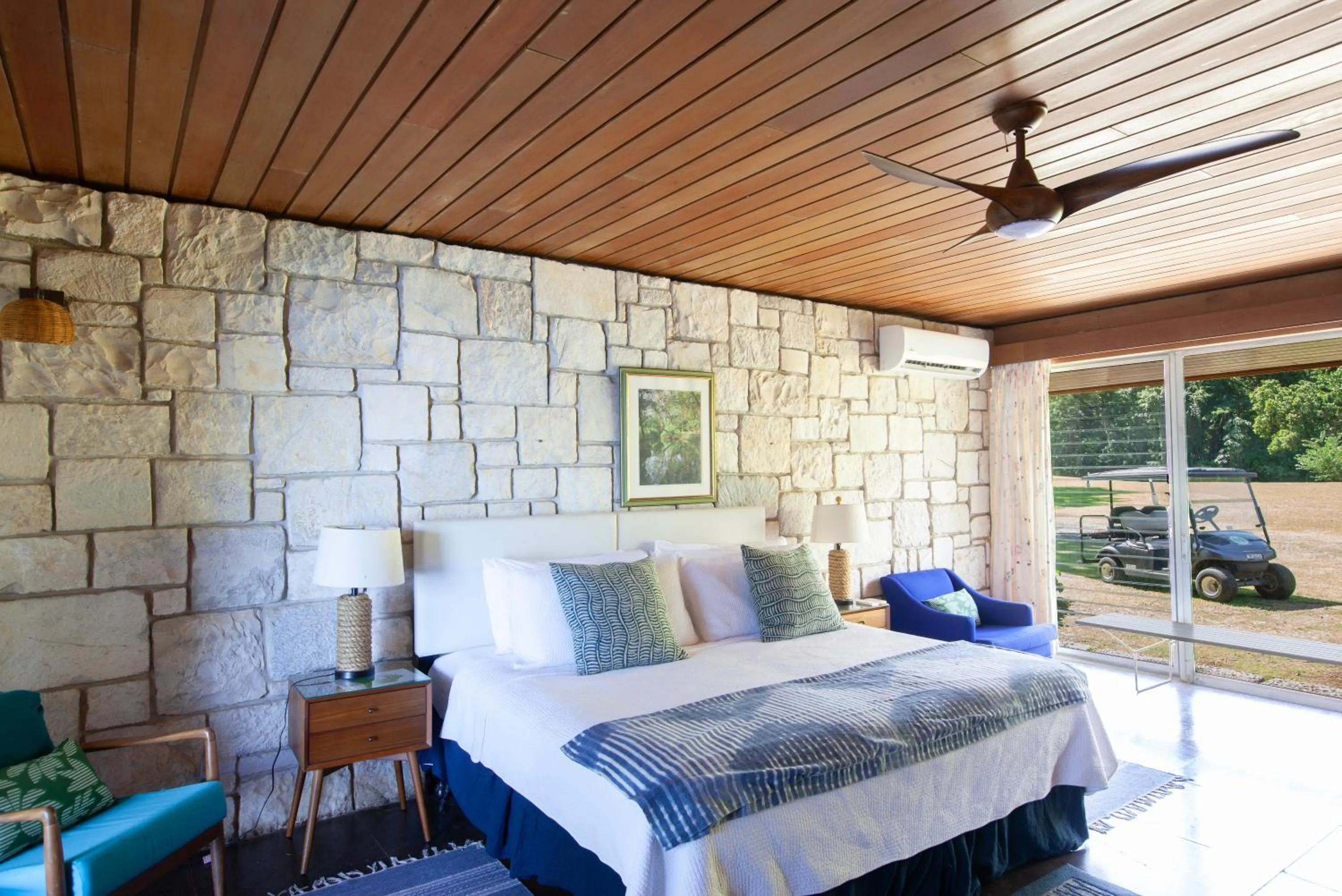 Bed in Frenchman's Cove Resort