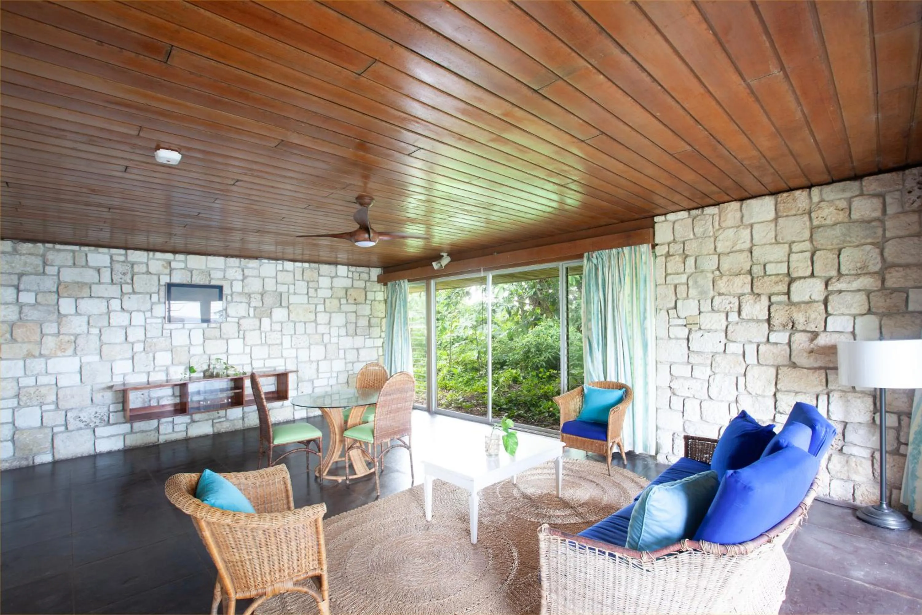 Frenchman's Cove Resort