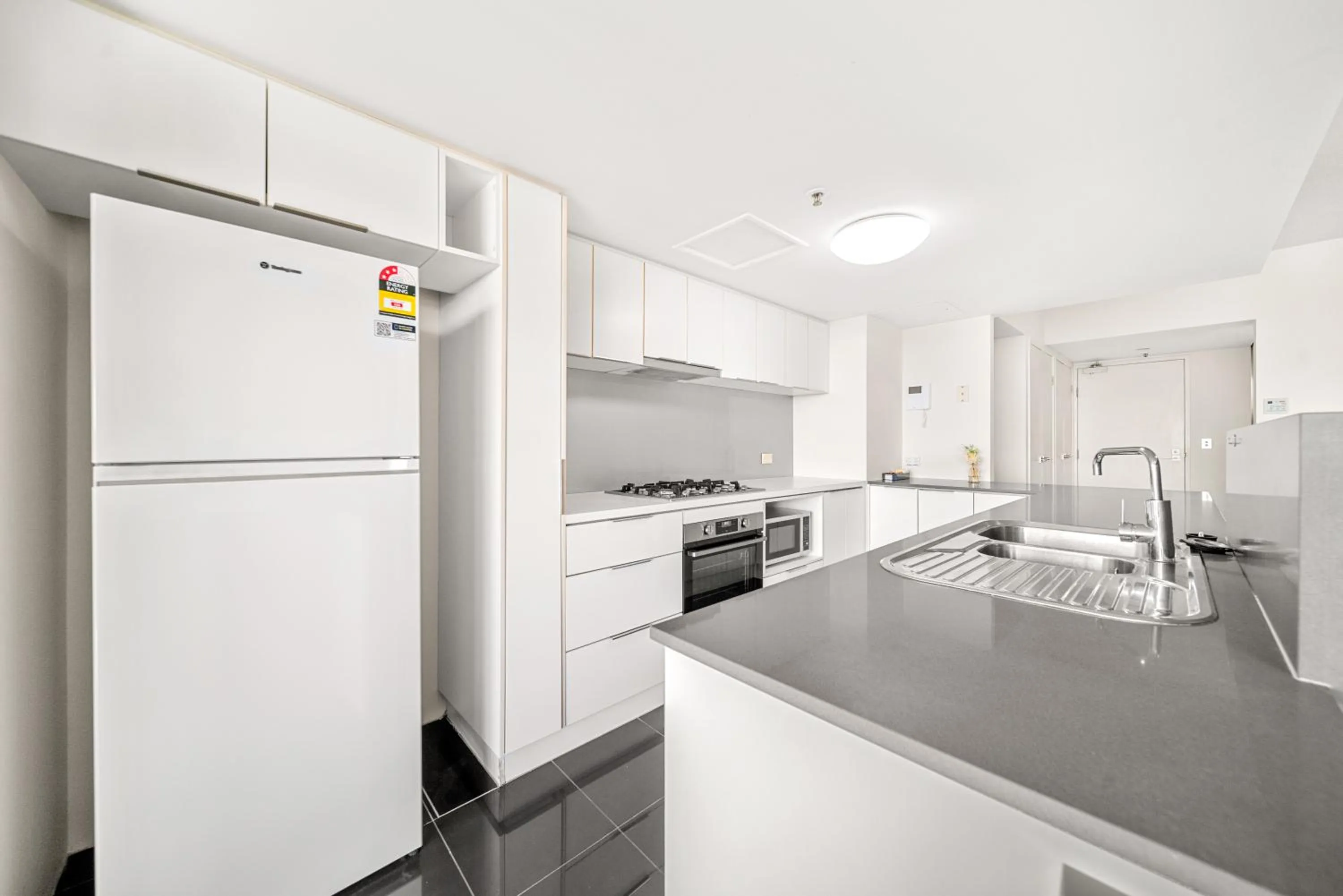 Kitchen or kitchenette in Oxygen Apartments