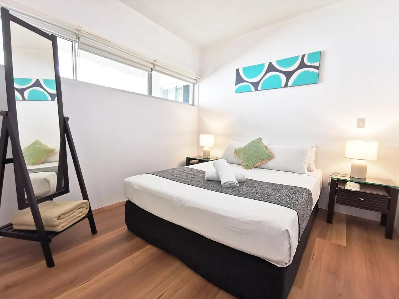 Bedroom, Bed in Oxygen Apartments