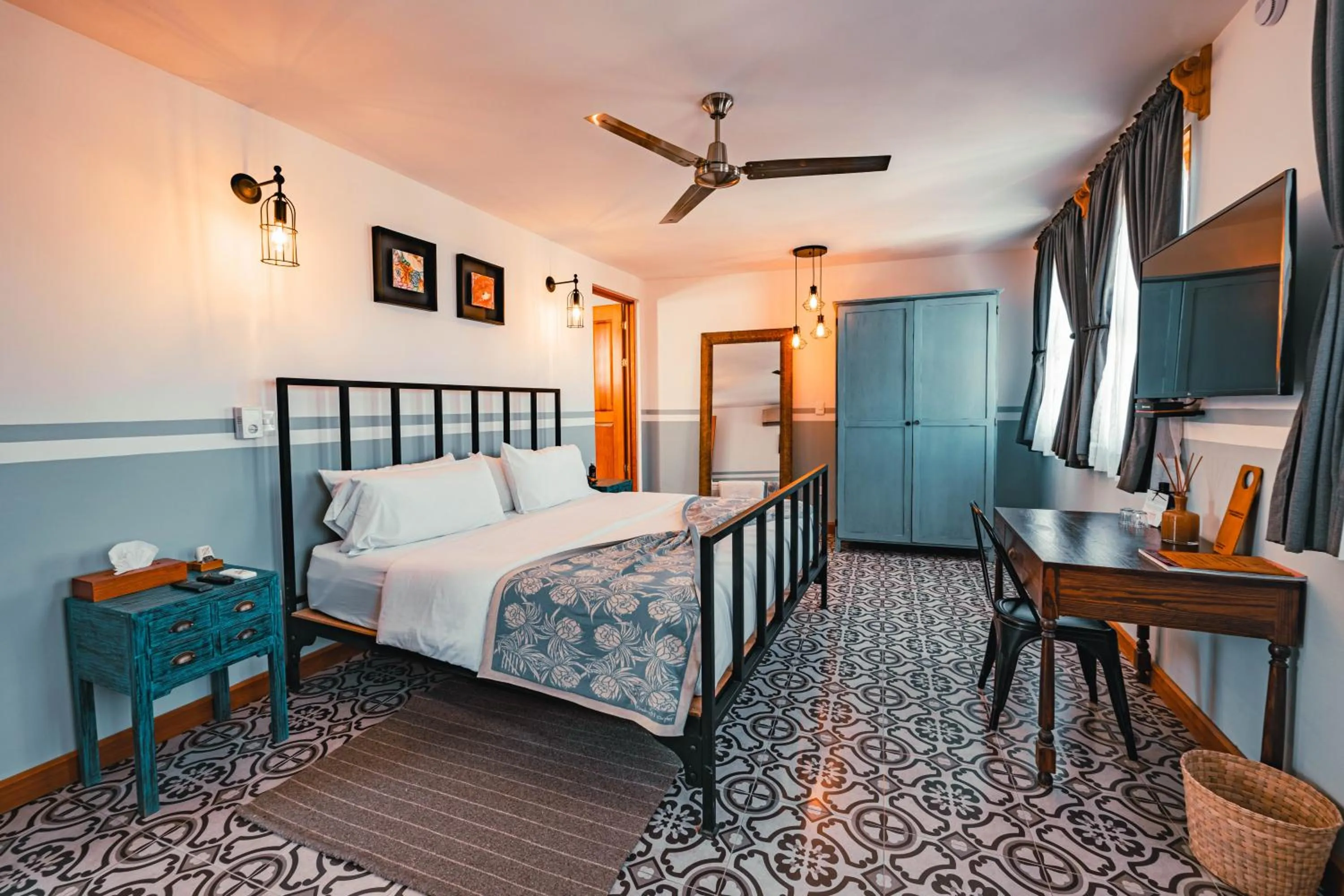 Bedroom, Bed in Clandestino Hotel Pila Seca