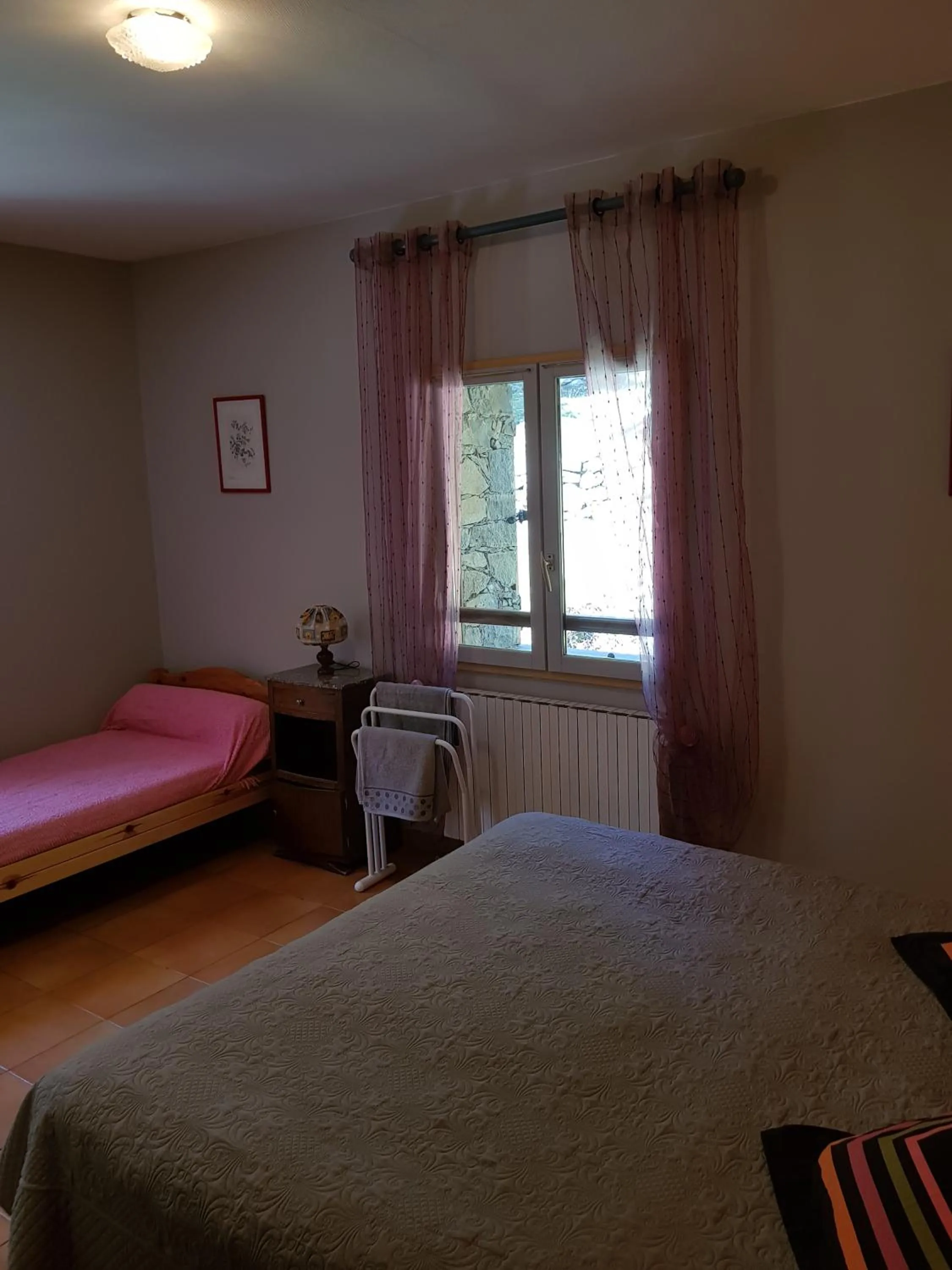 Photo of the whole room, Bed in Chambre d'Hôte "Chez Antoinette et Charles"