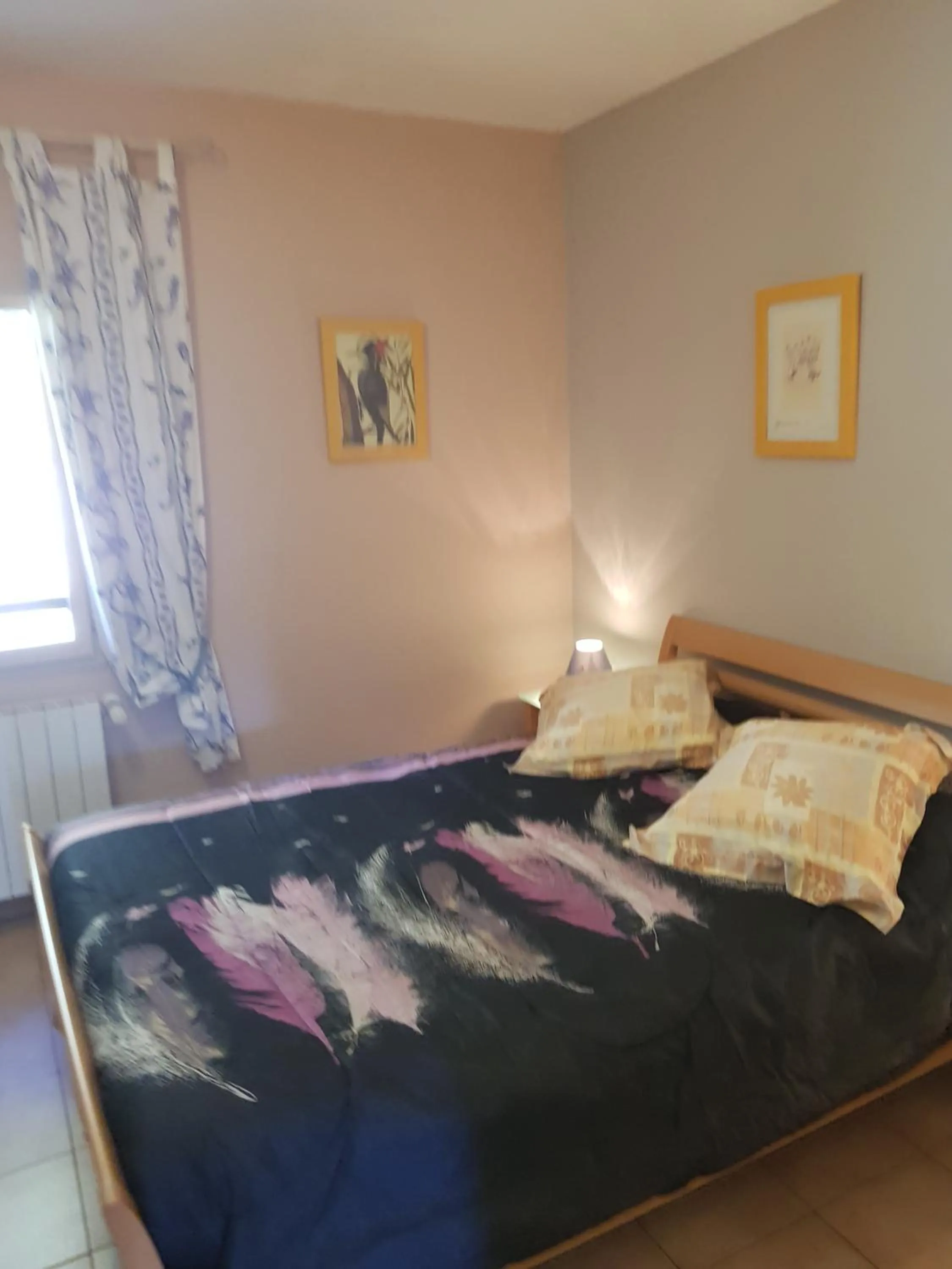 Bed in Chambre d'Hôte "Chez Antoinette et Charles"