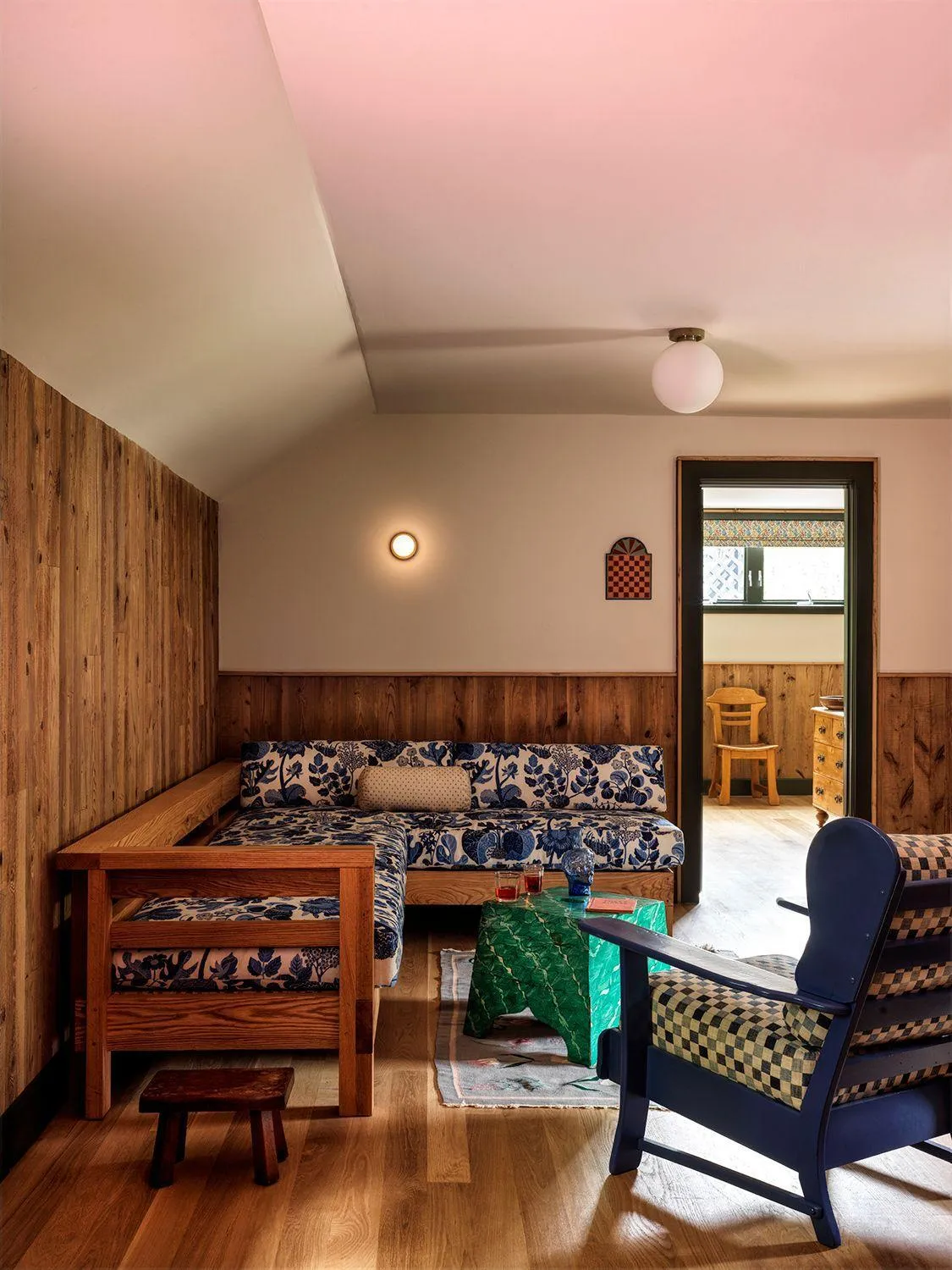 Living room in Little Cat Lodge