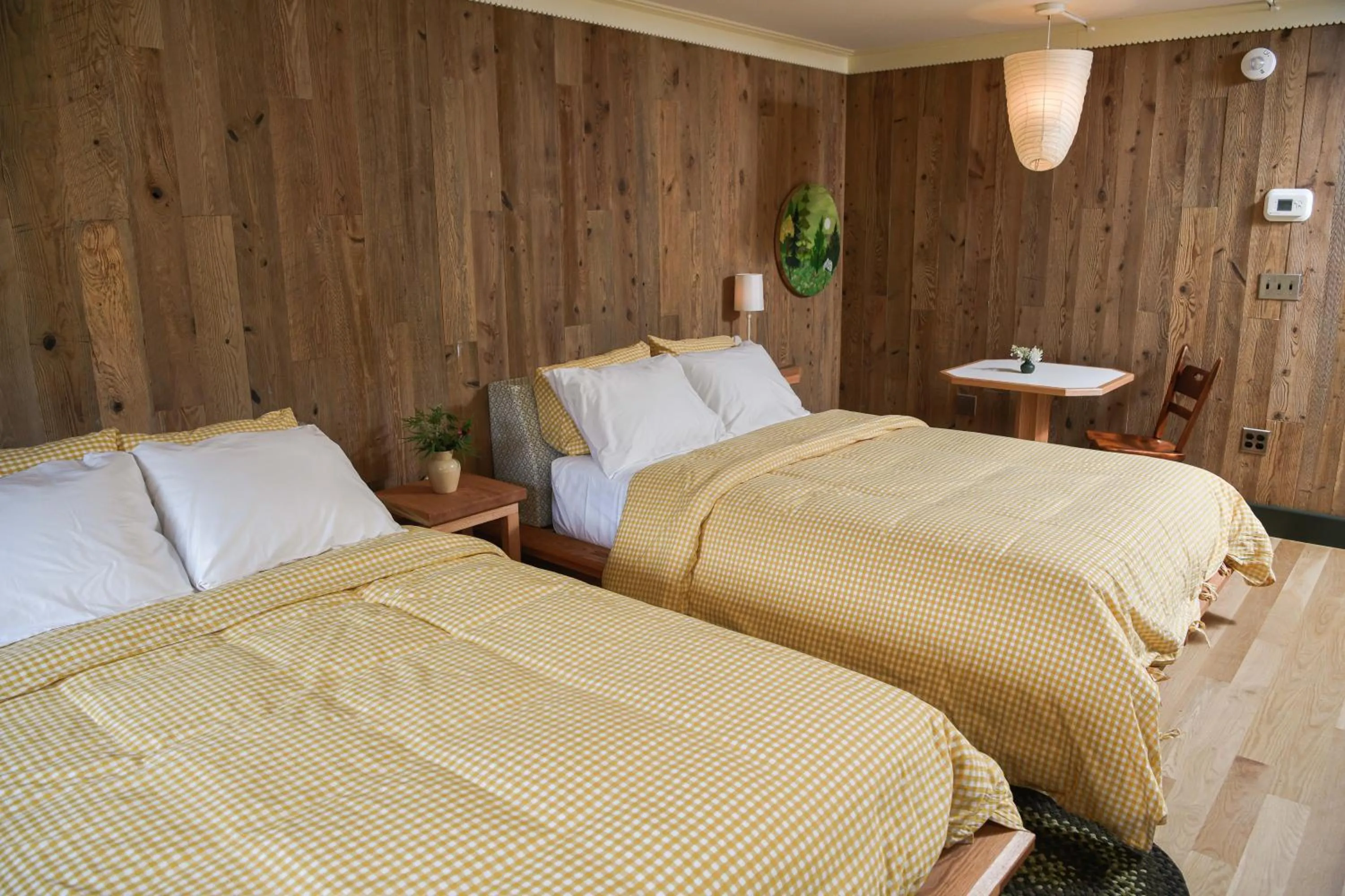 Bed in Little Cat Lodge