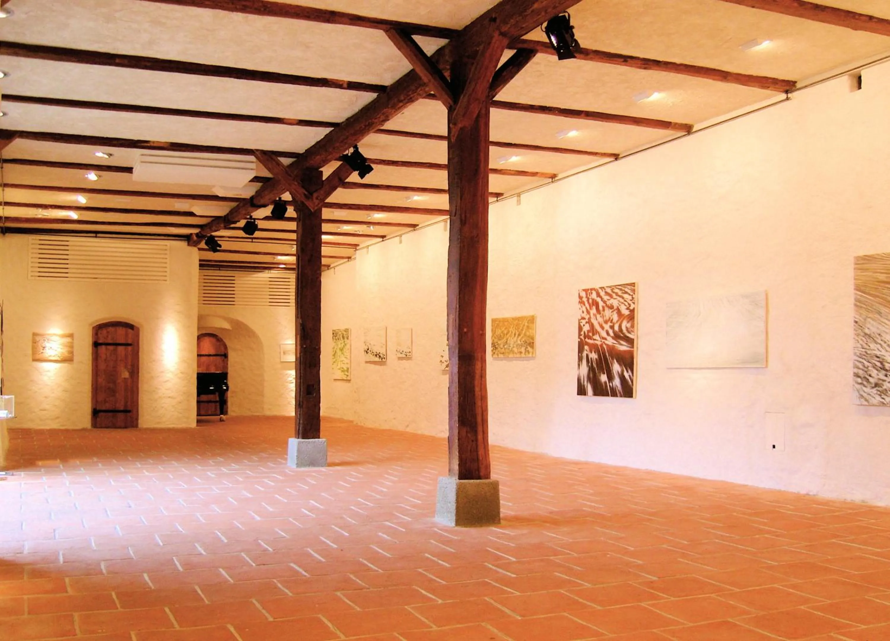 Business facilities in Denkmalschmiede Höfgen